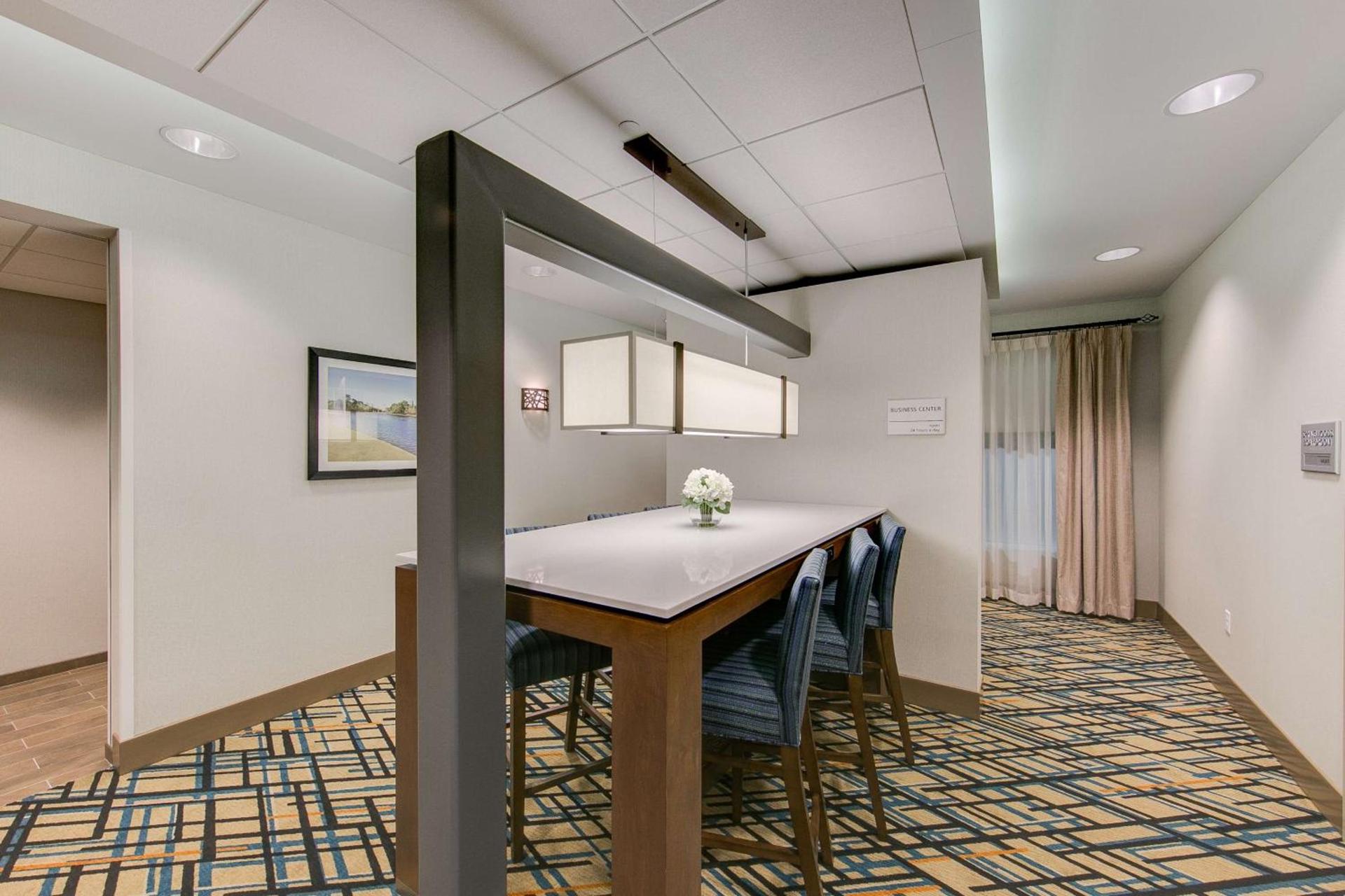 Hampton Inn & Suites North Houston Spring photo 28