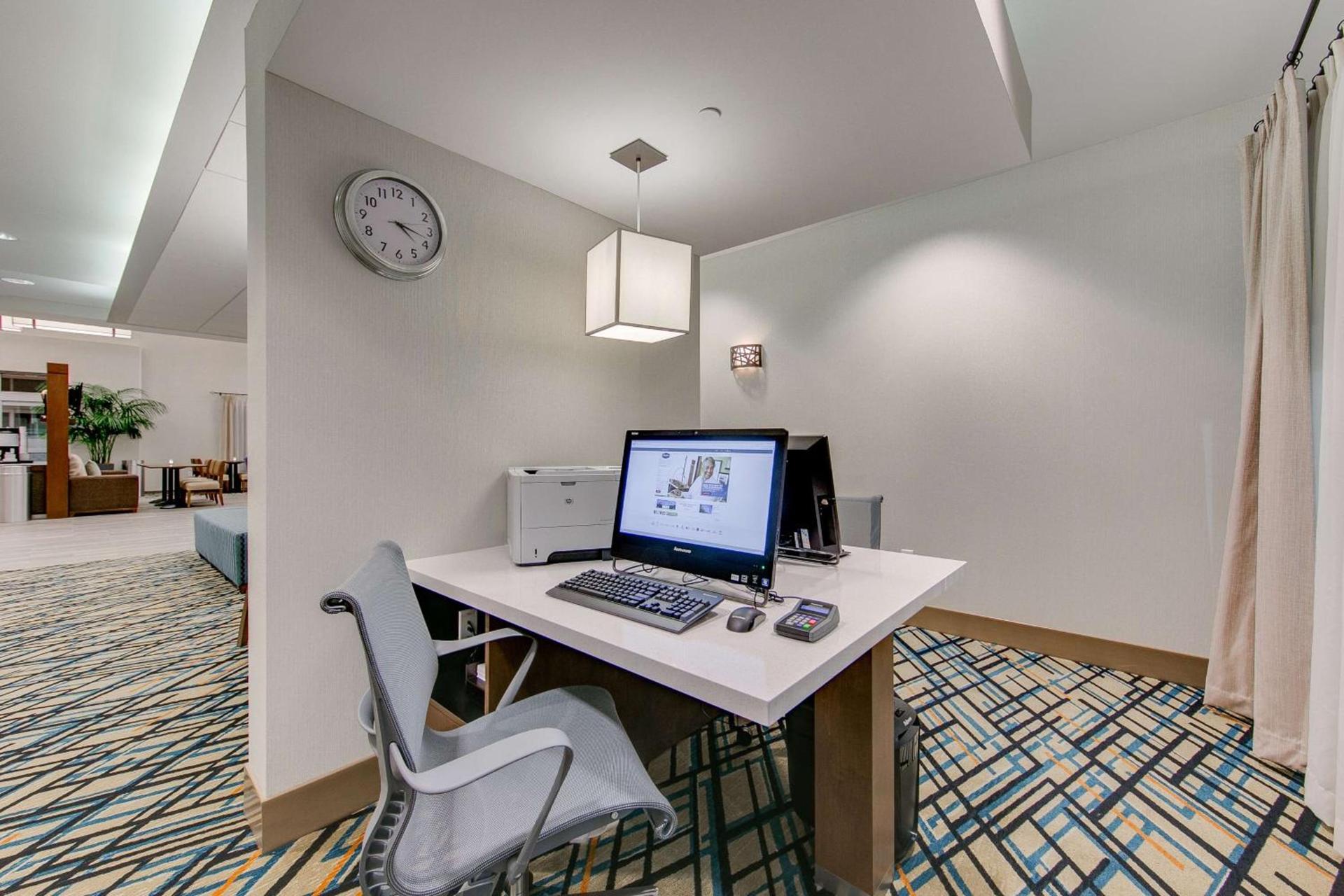 Hampton Inn & Suites North Houston Spring photo 34