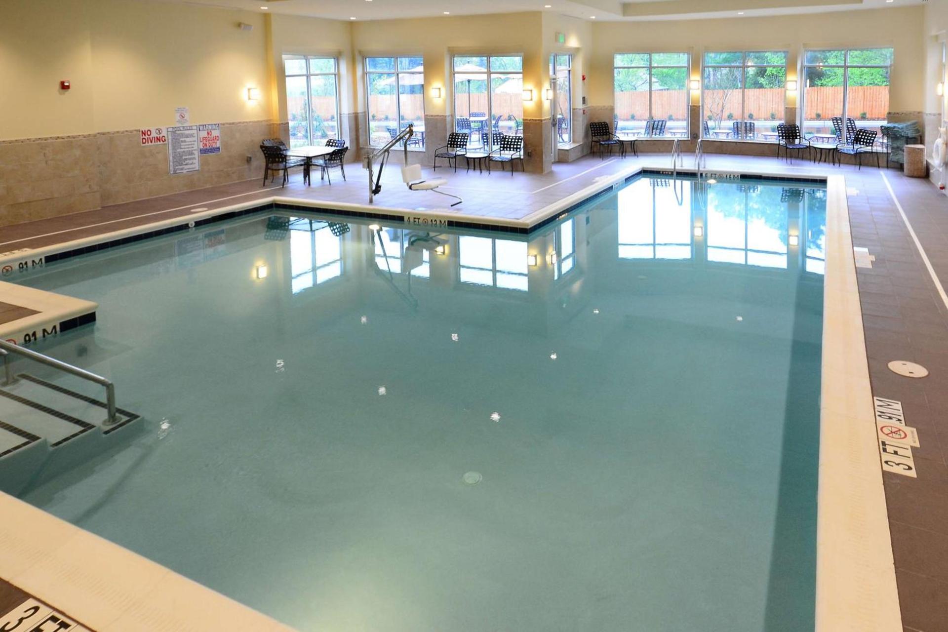 Hilton Garden Inn Greensboro Airport - Newly Renovated! photo 10