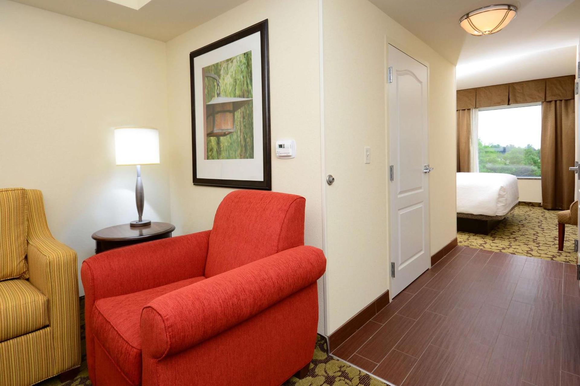 Hilton Garden Inn Greensboro Airport - Newly Renovated! photo 27