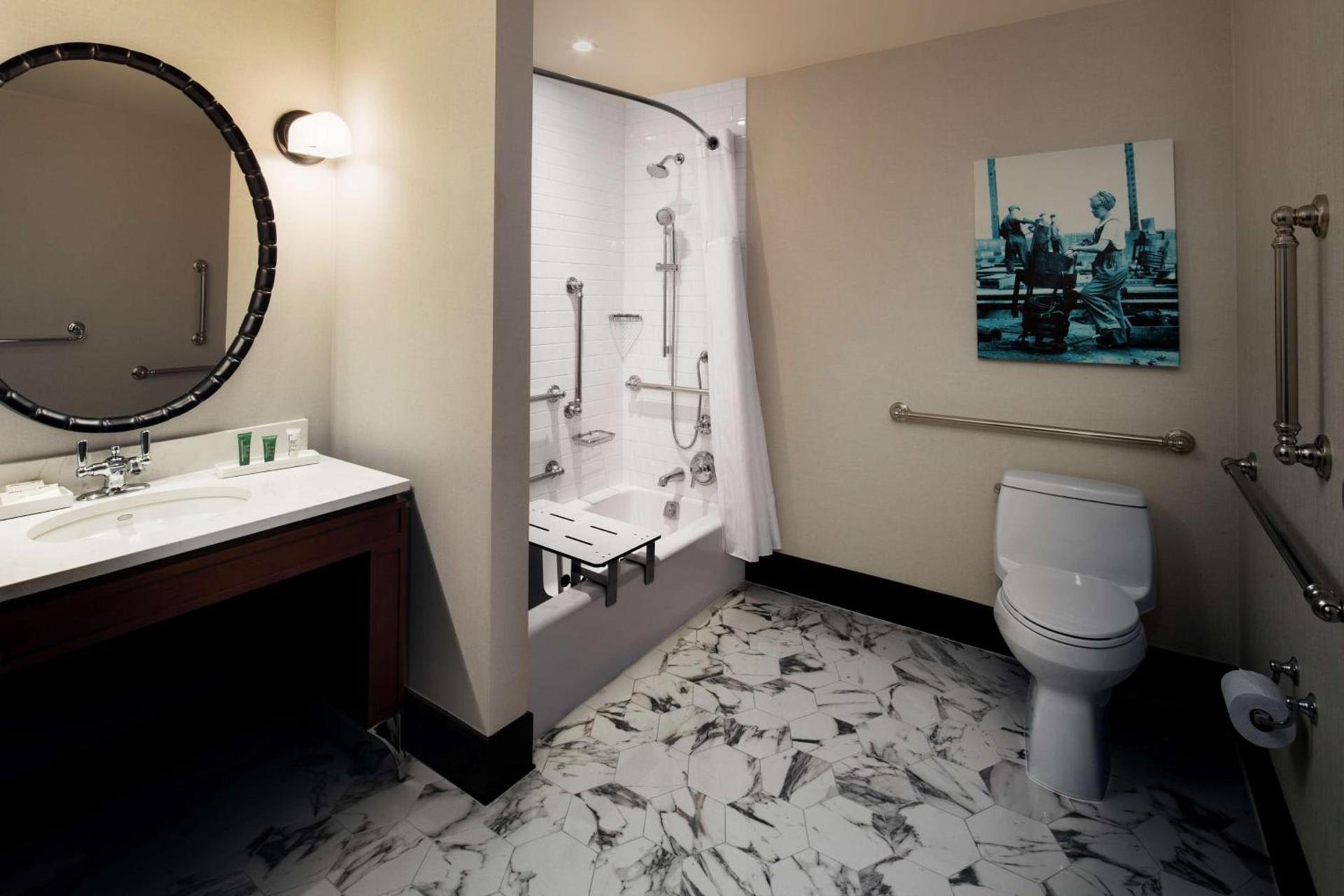 Hilton Brooklyn New York - Newly Renovated photo 31