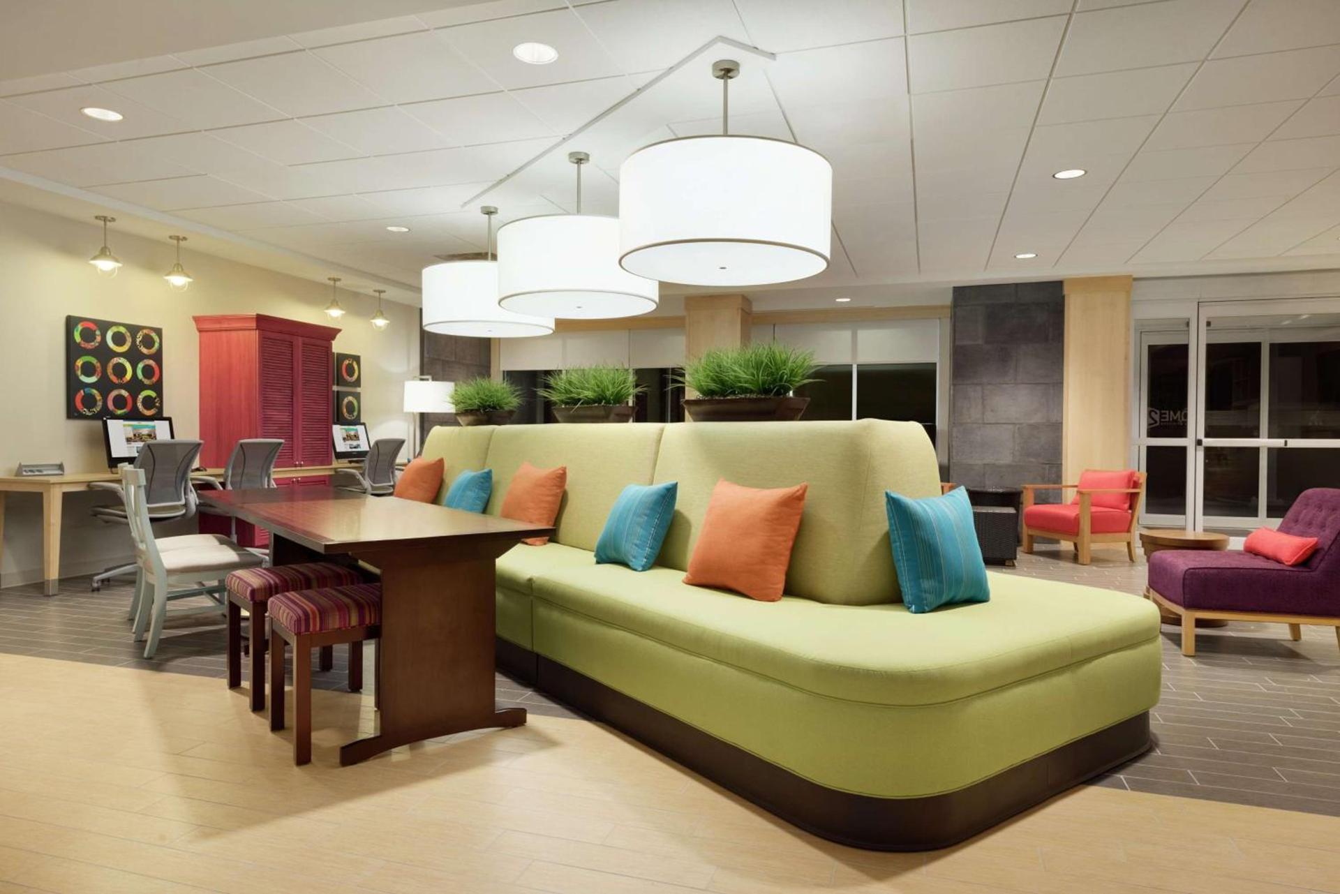 Home2 Suites by Hilton Roseville Minneapolis photo 7