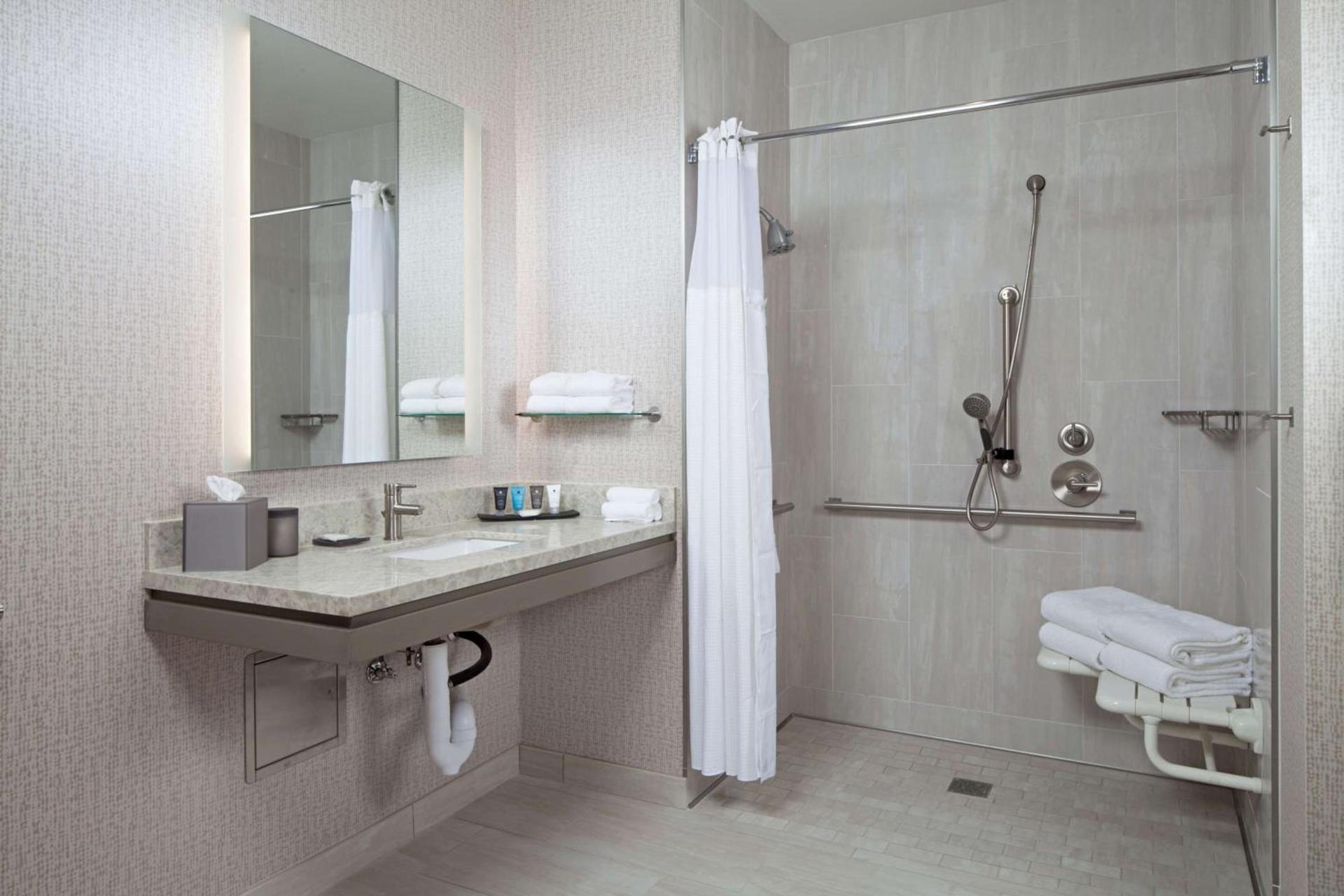 H Hotel Los Angeles, Curio Collection By Hilton photo 19