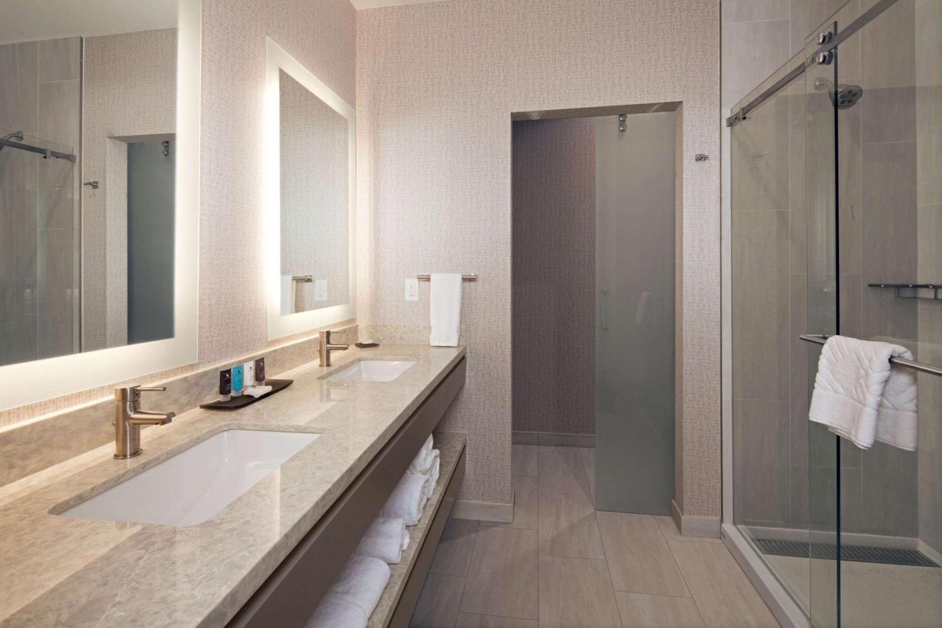 H Hotel Los Angeles, Curio Collection By Hilton photo 25