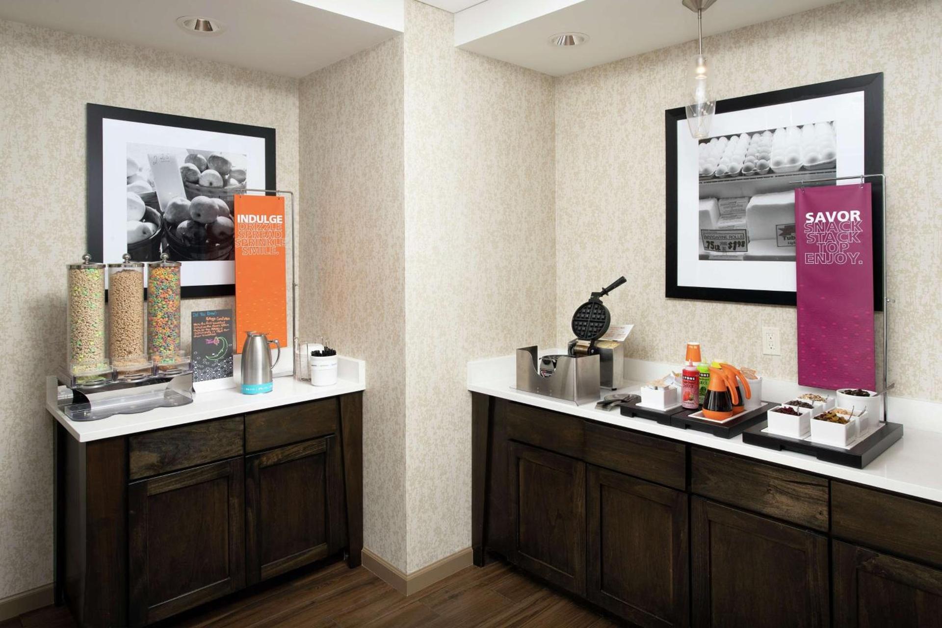 Hampton Inn Denver Tech Center South photo 11