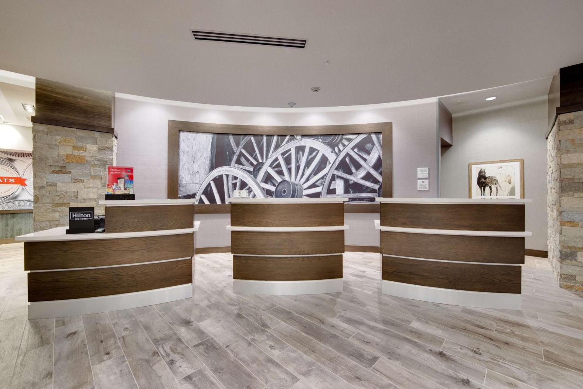 Hampton Inn & Suites Fort Worth Downtown photo 7