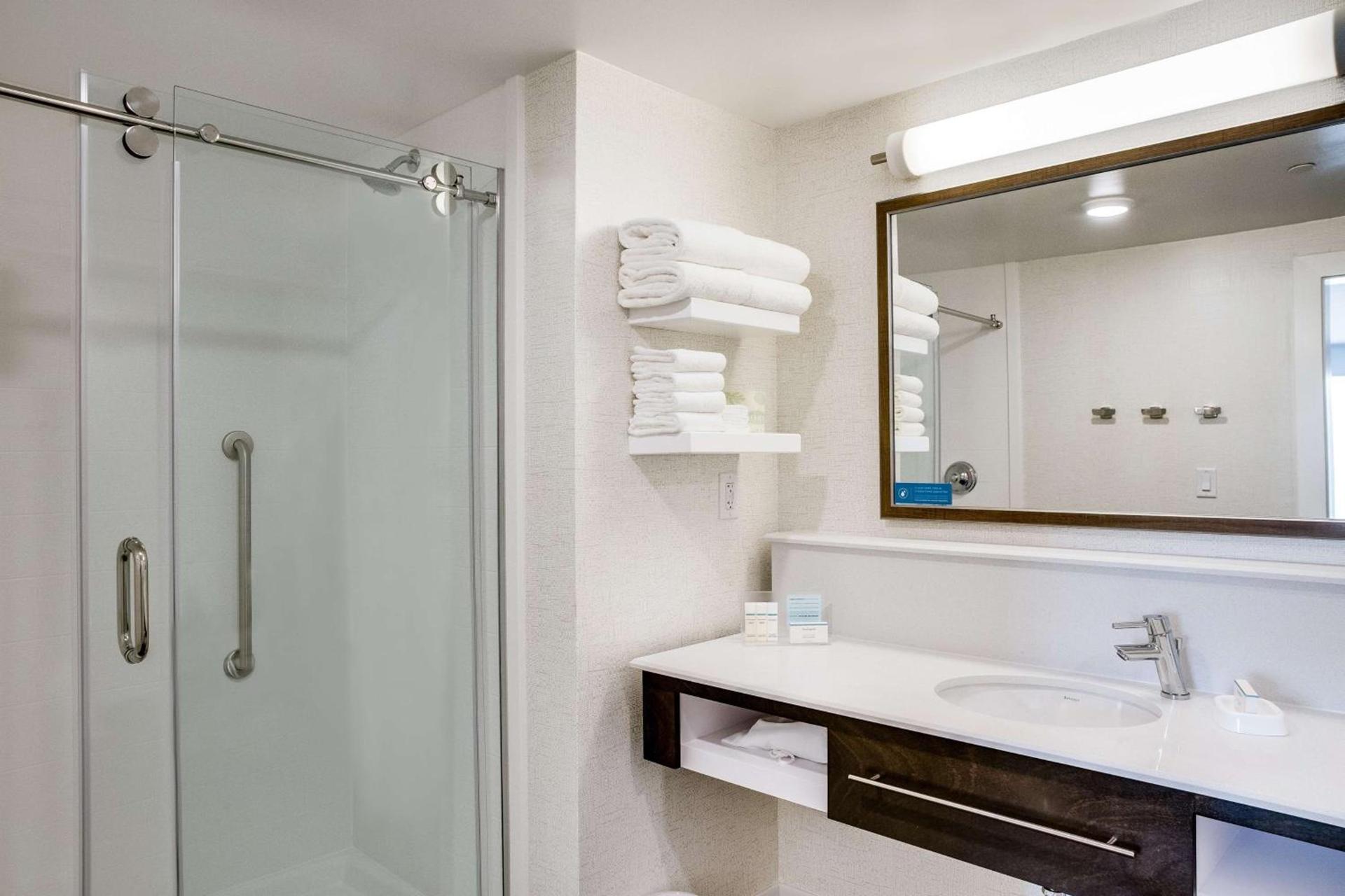 Hampton Inn & Suites Fort Worth Downtown photo 18