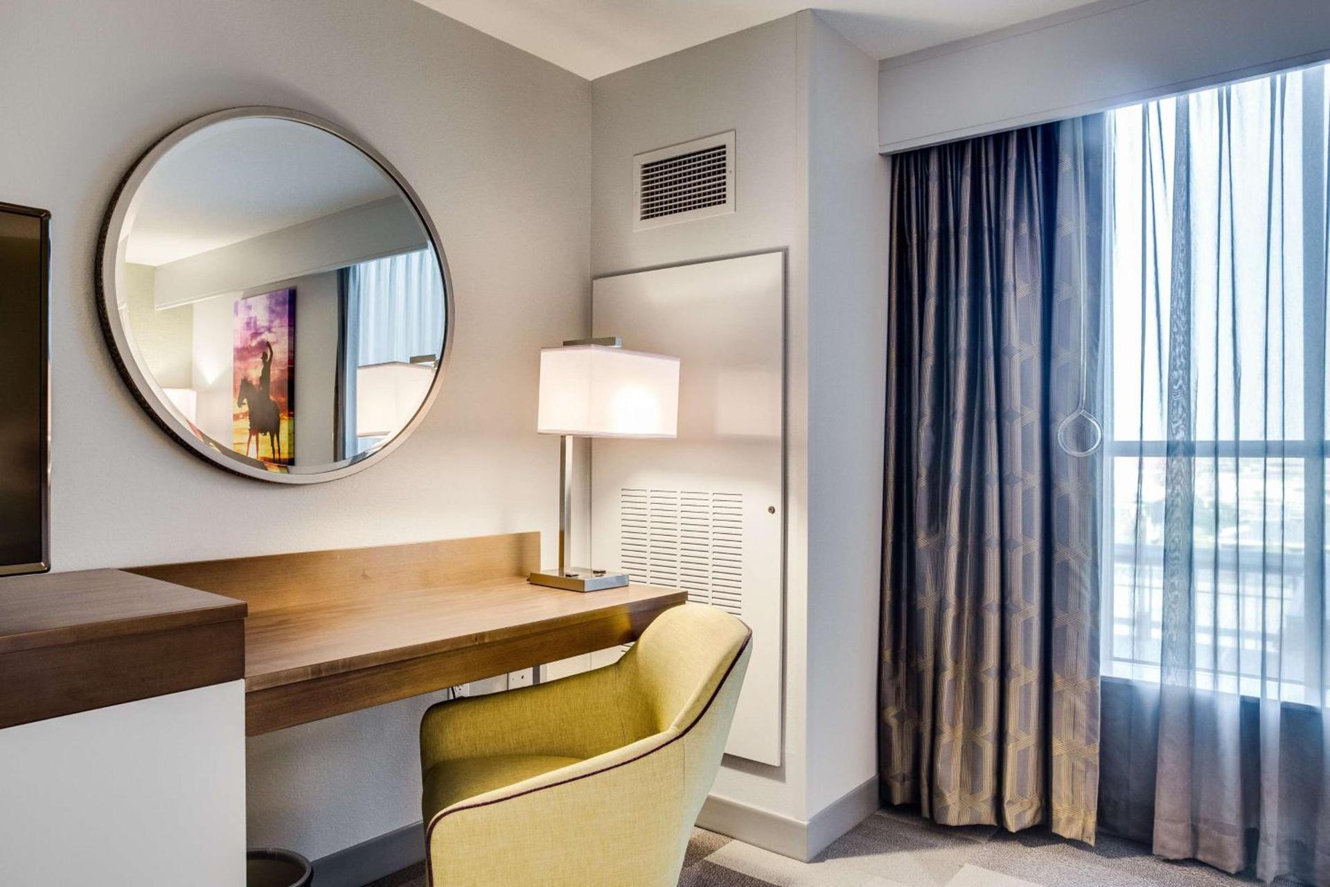 Hampton Inn & Suites Fort Worth Downtown photo 26