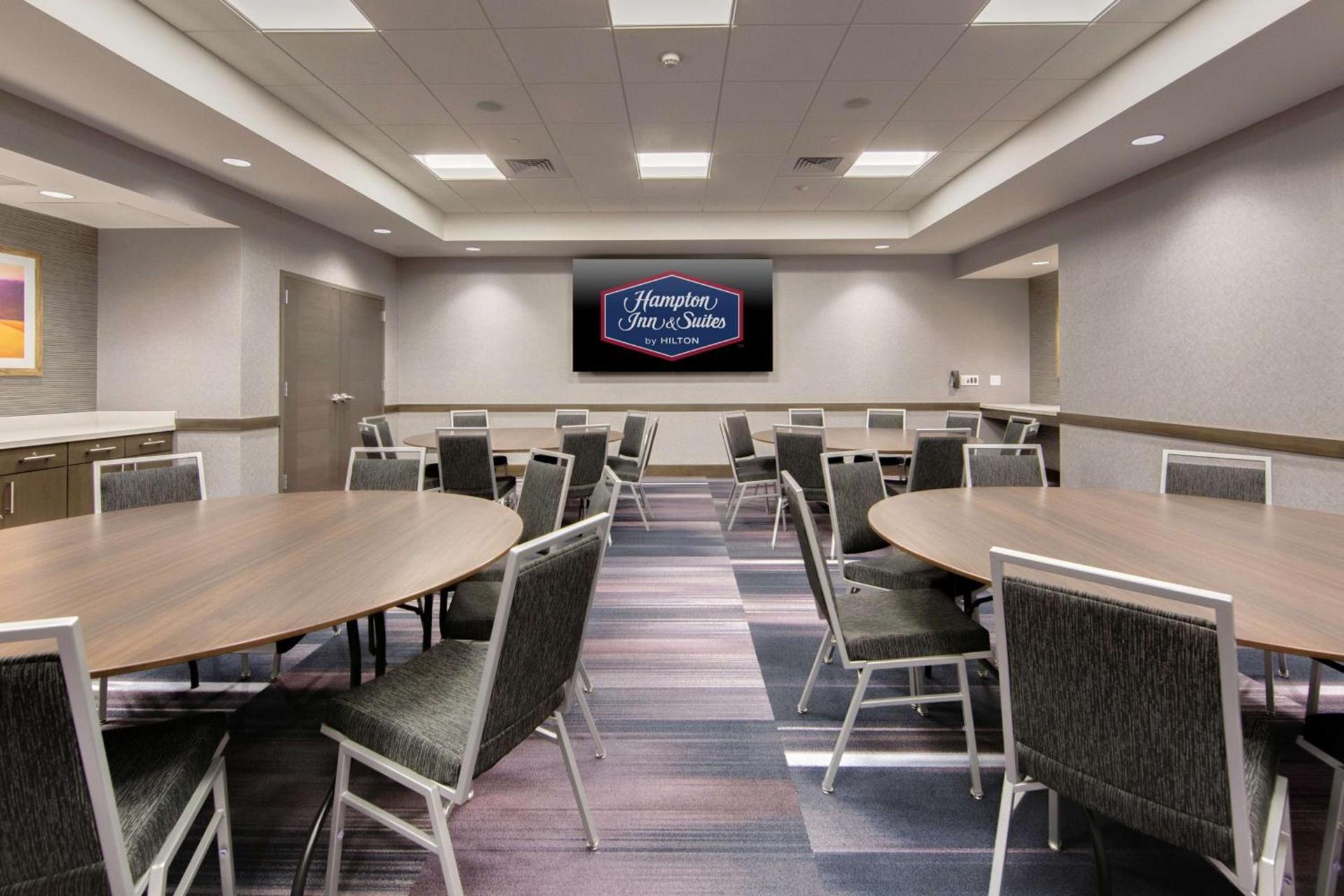 Hampton Inn & Suites Fort Worth Downtown photo 37