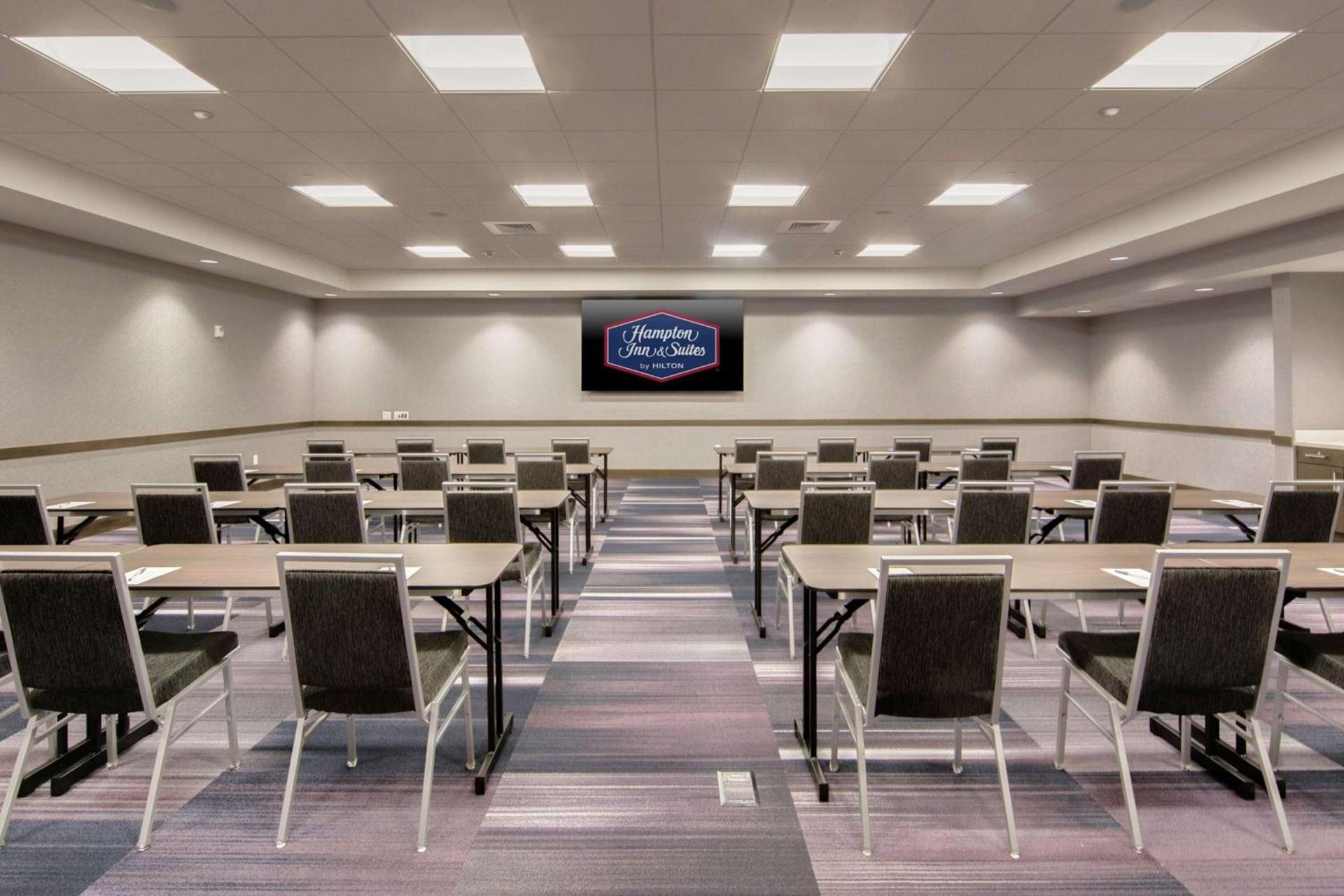 Hampton Inn & Suites Fort Worth Downtown photo 38