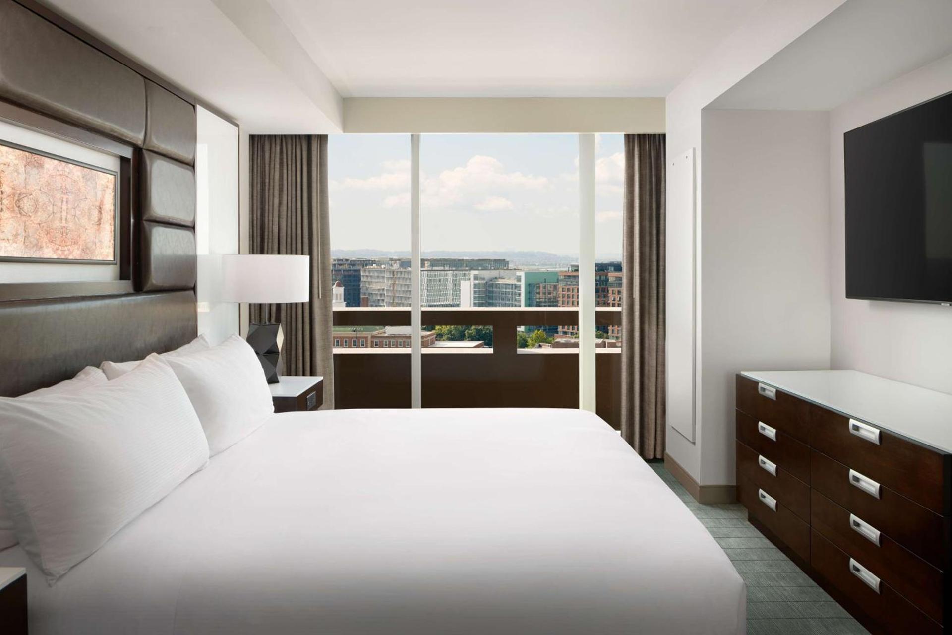 Hilton Washington DC National Mall The Wharf photo 42