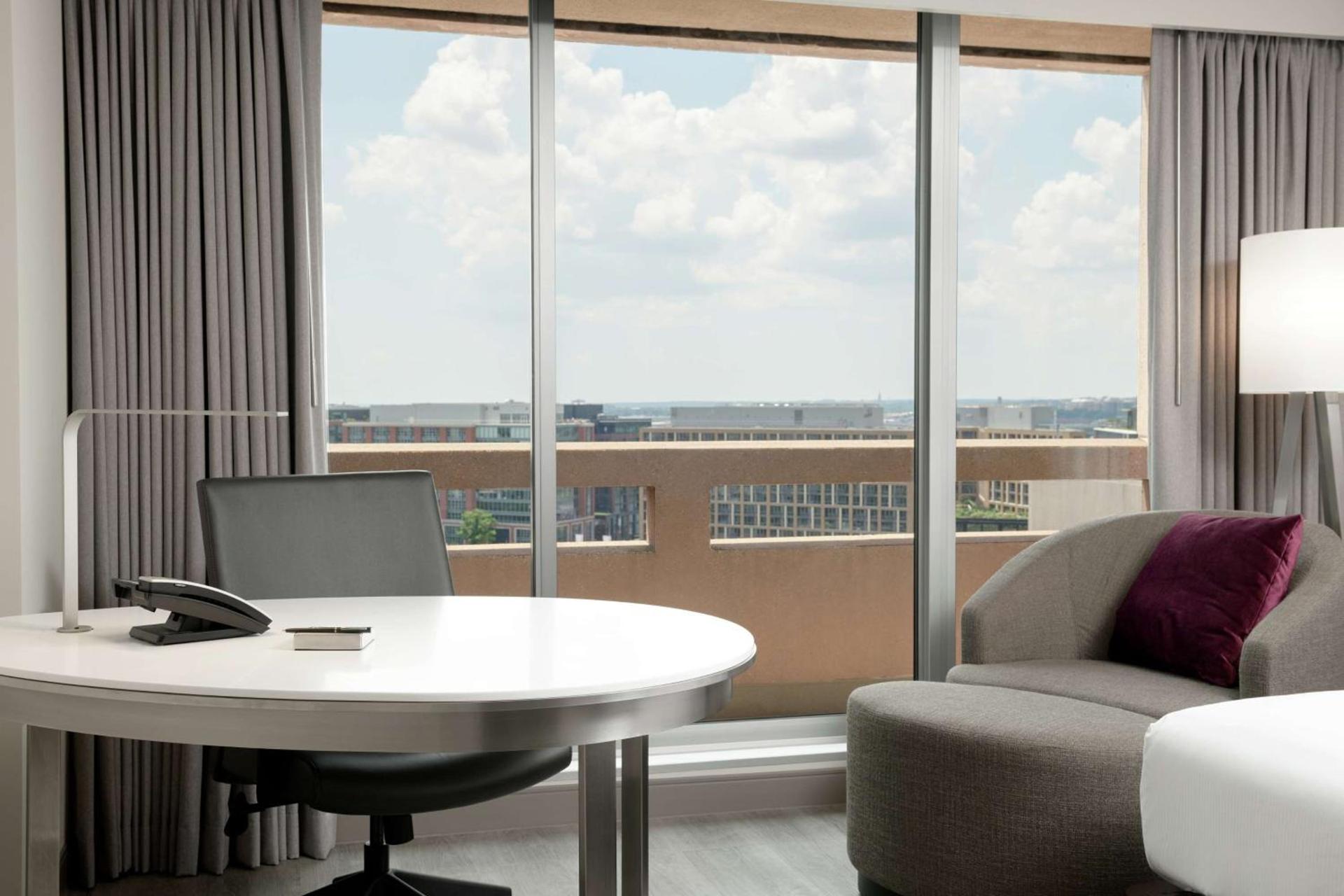 Hilton Washington DC National Mall The Wharf photo 50