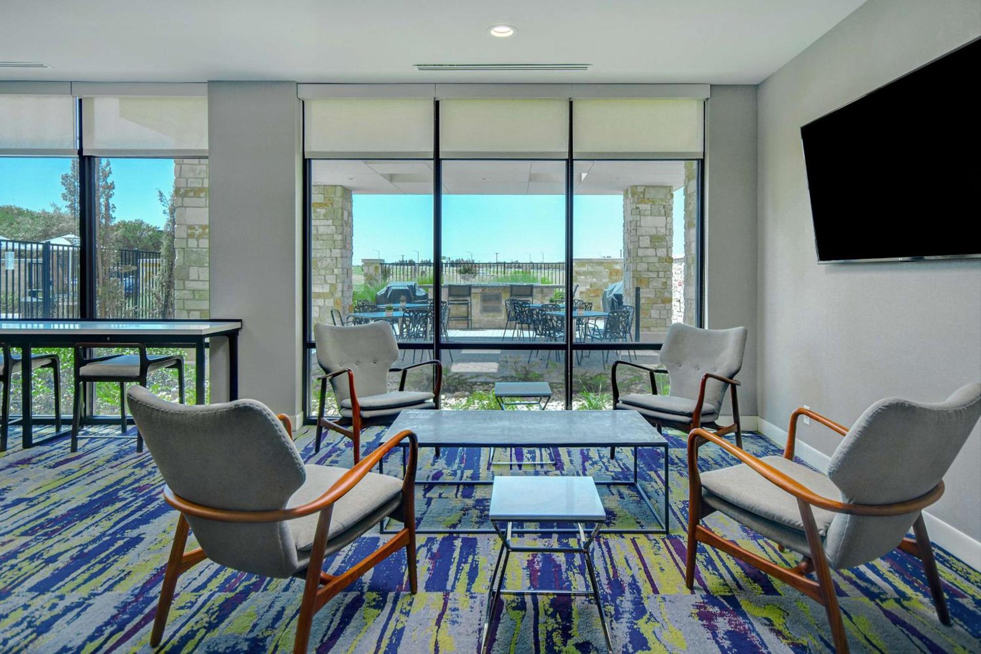 Home2 Suites By Hilton Plano Richardson photo 8