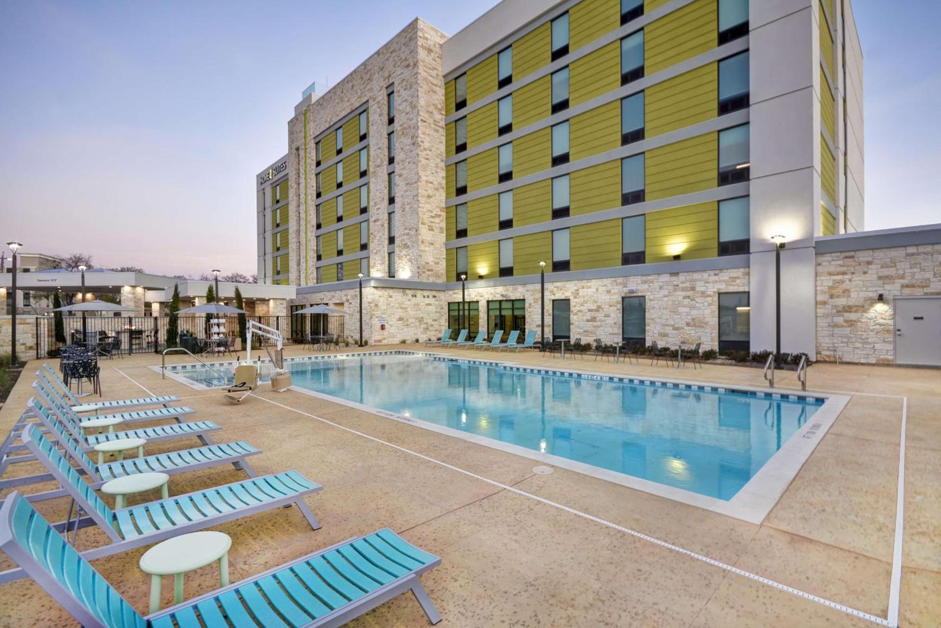 Home2 Suites By Hilton Plano Richardson photo 12