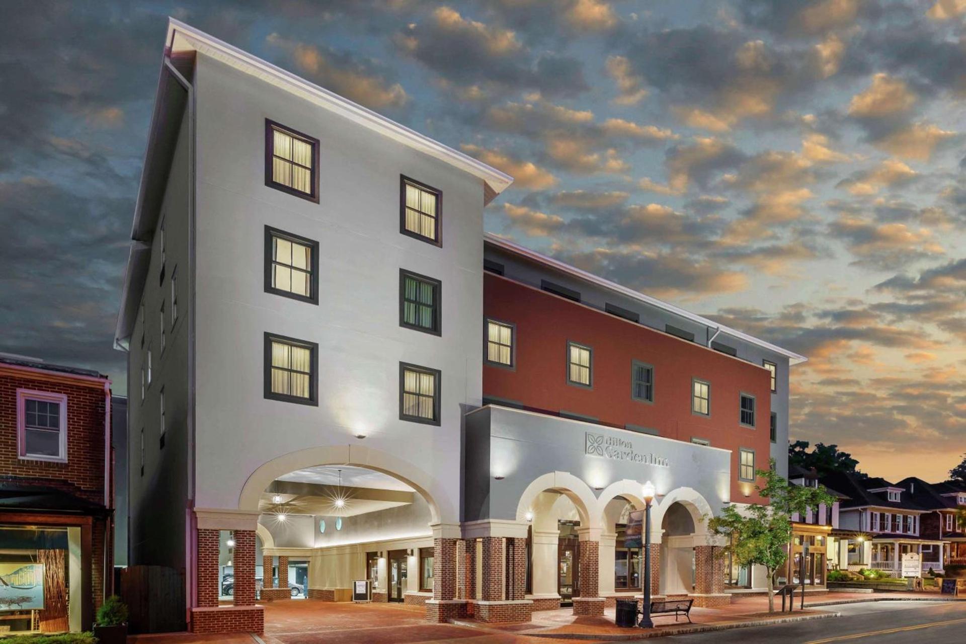 Hilton Garden Inn Annapolis Downtown photo 2