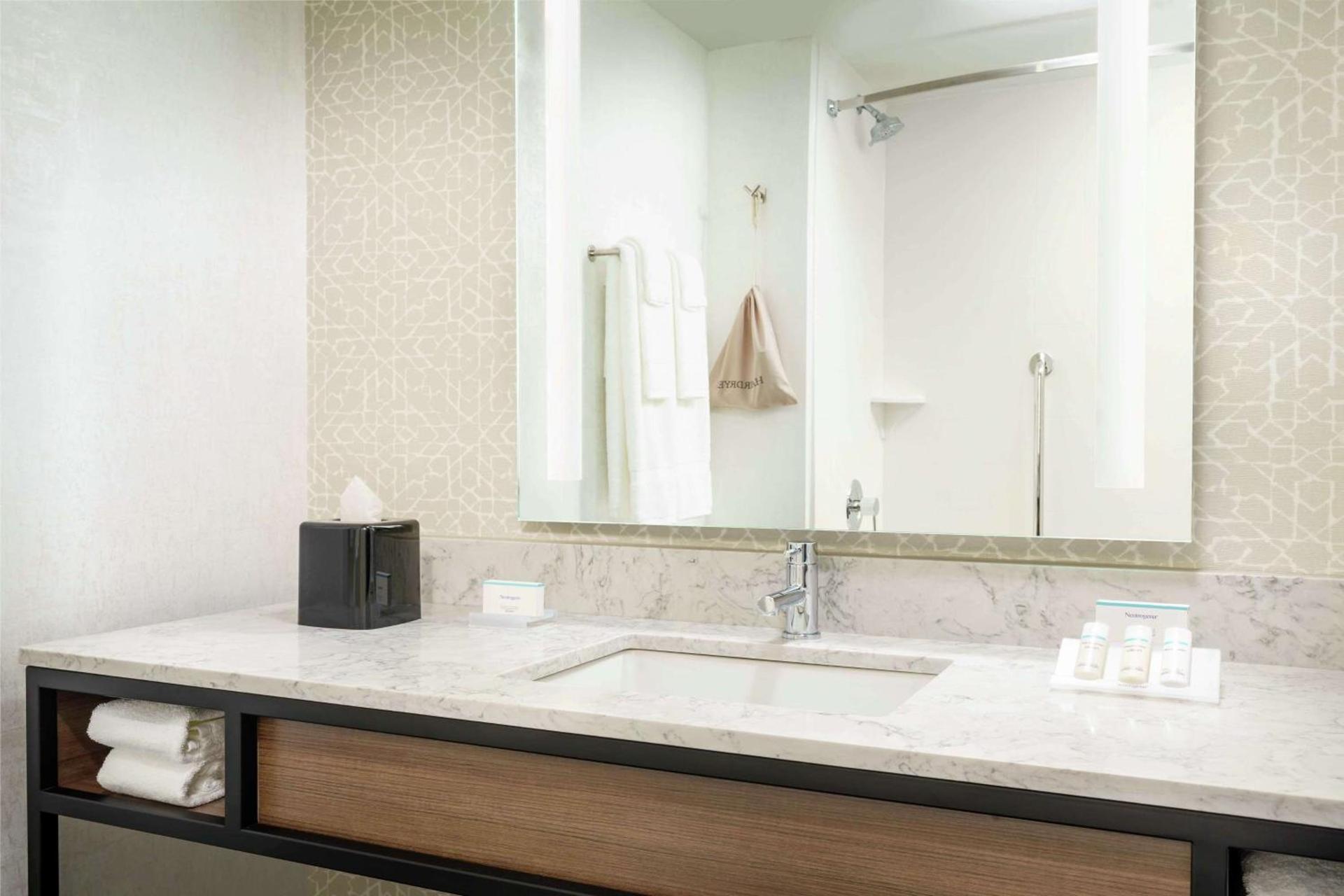 Hilton Garden Inn Annapolis Downtown photo 16