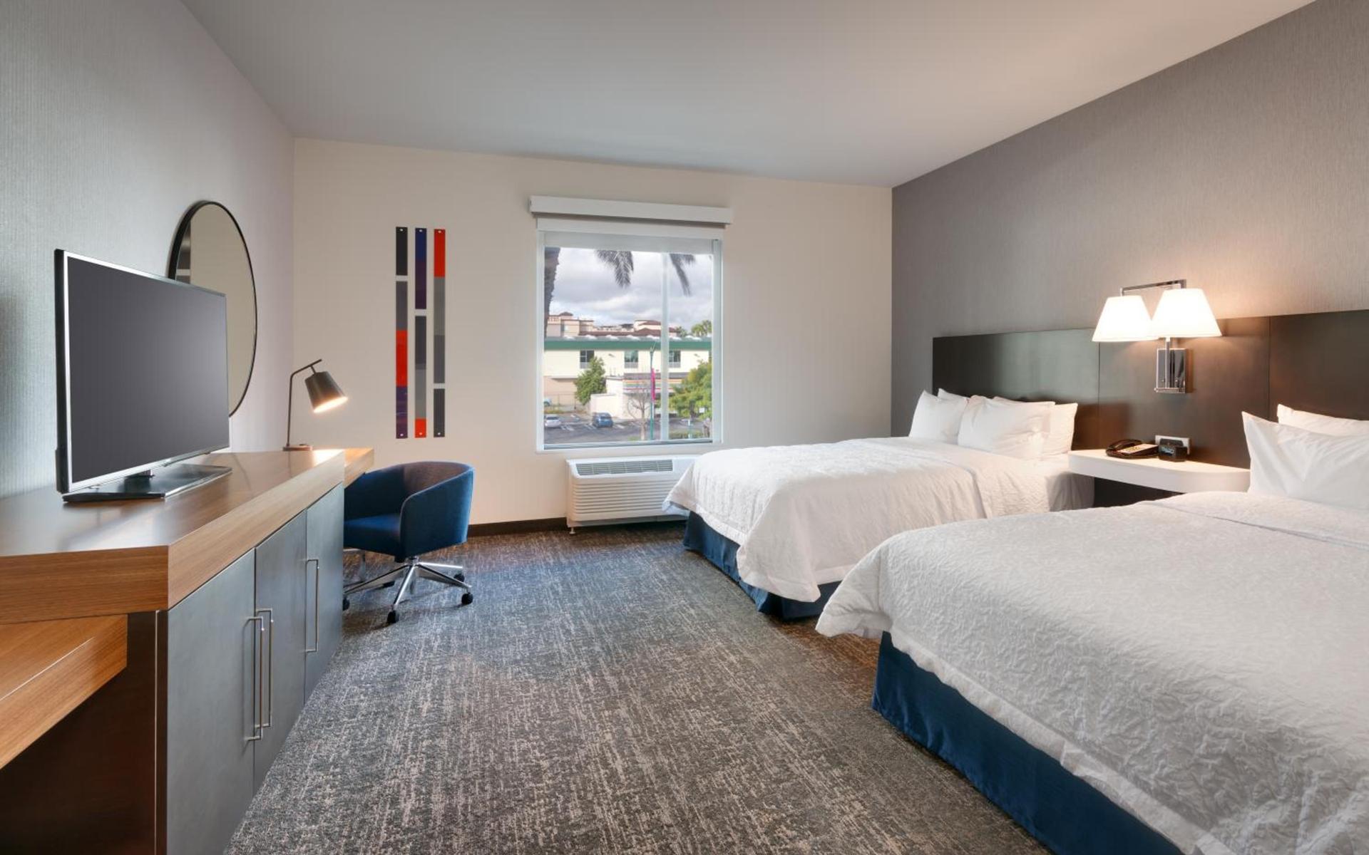 Hampton Inn & Suites Anaheim Resort Convention Center photo 41