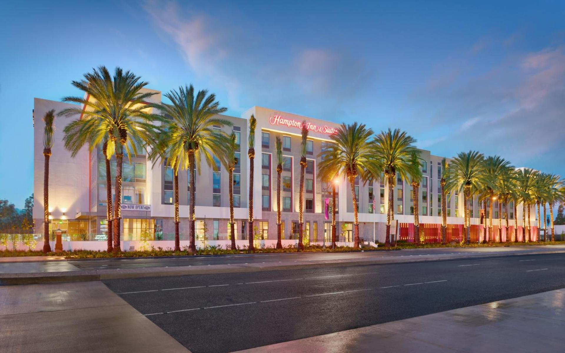 Hampton Inn & Suites Anaheim Resort Convention Center photo 62