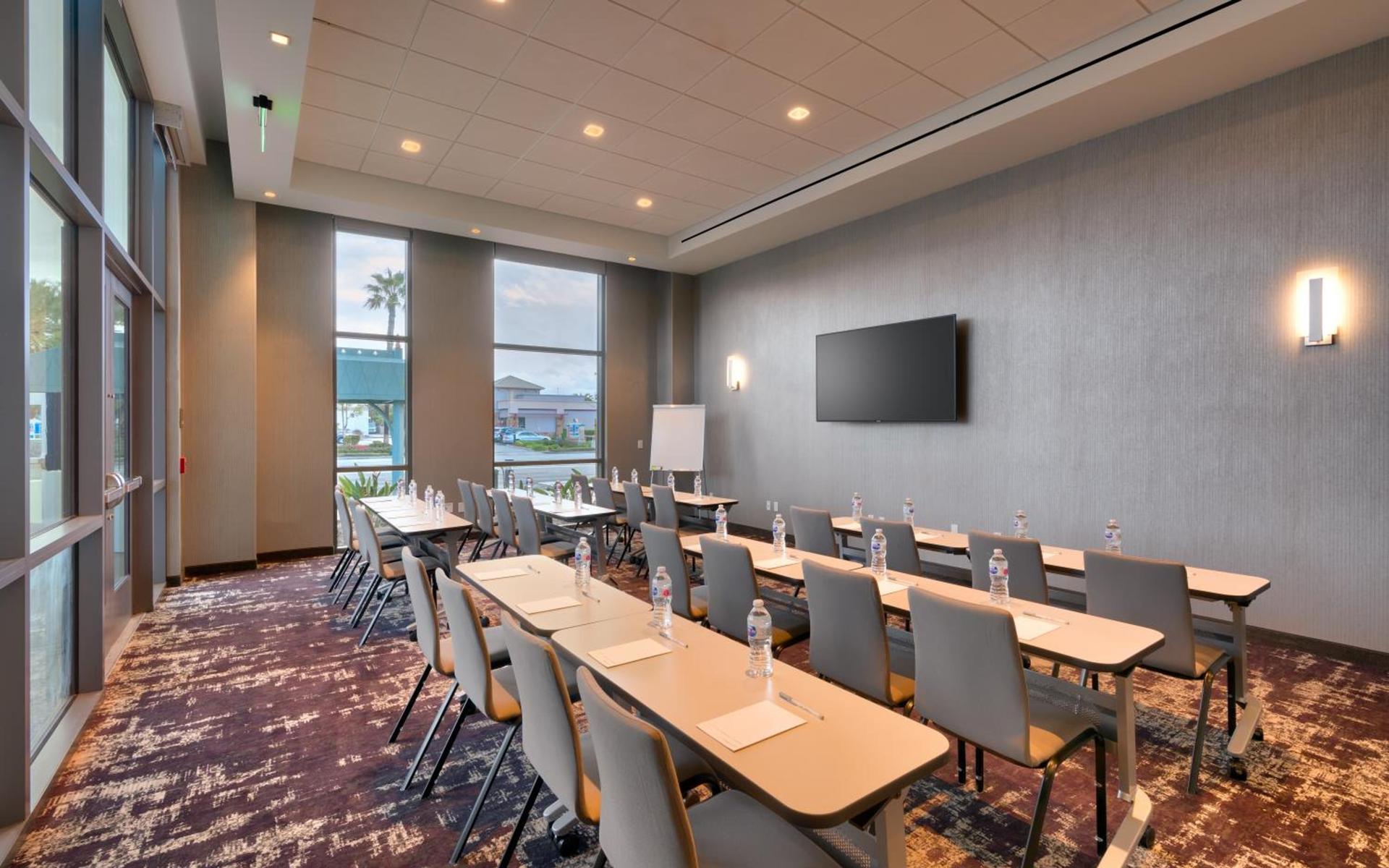 Hampton Inn & Suites Anaheim Resort Convention Center photo 55