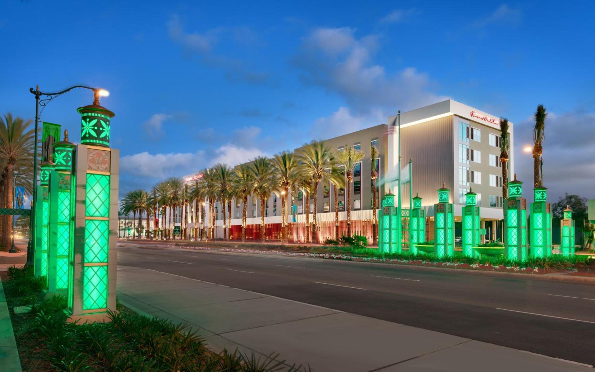 Hampton Inn & Suites Anaheim Resort Convention Center photo 68