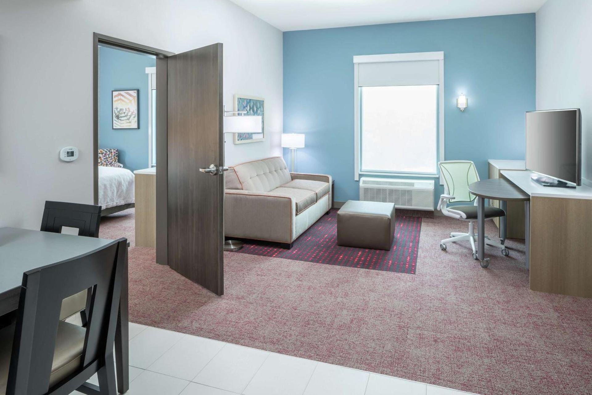 Home2 Suites By Hilton Orlando Airport photo 22