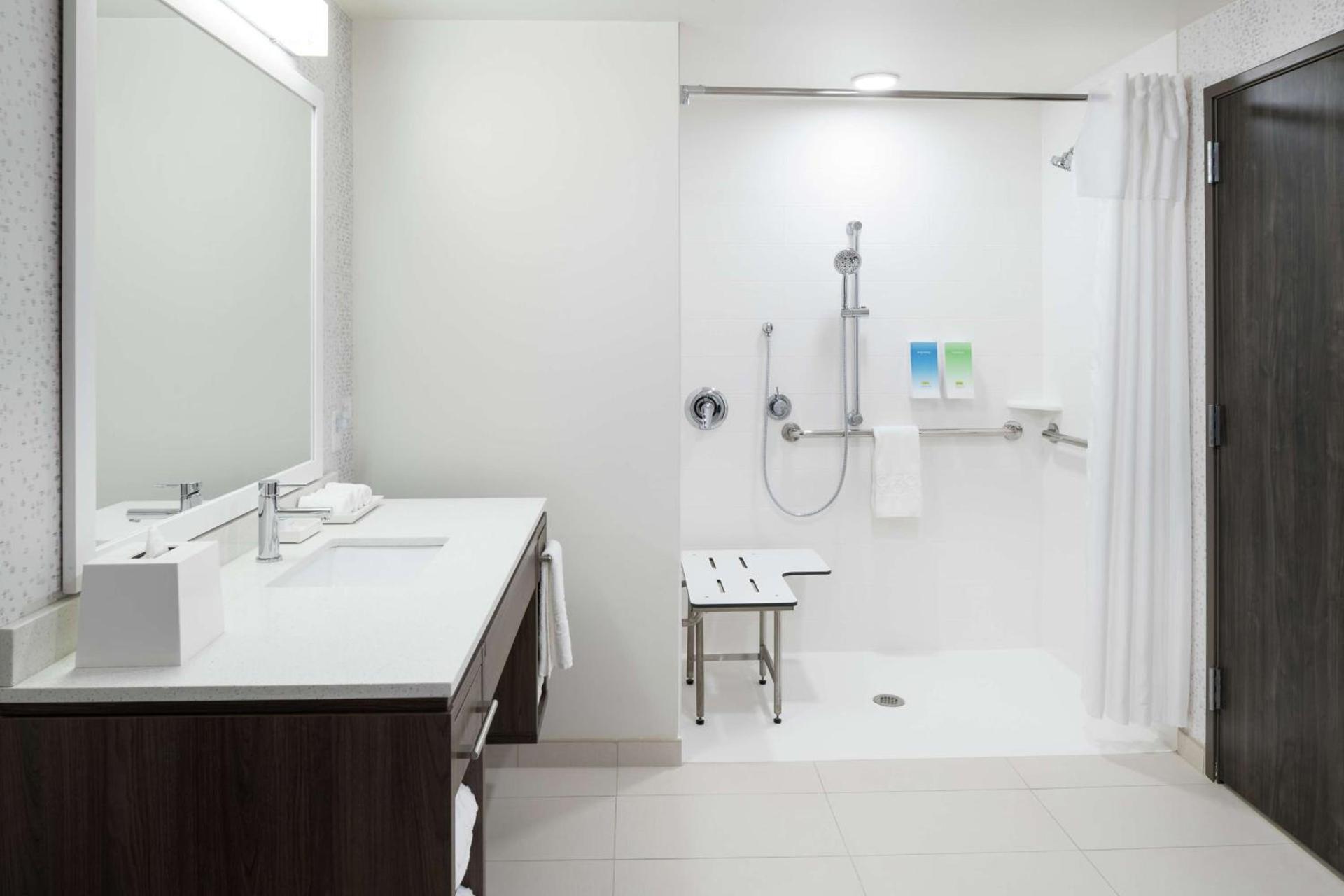 Home2 Suites By Hilton Orlando Airport photo 29
