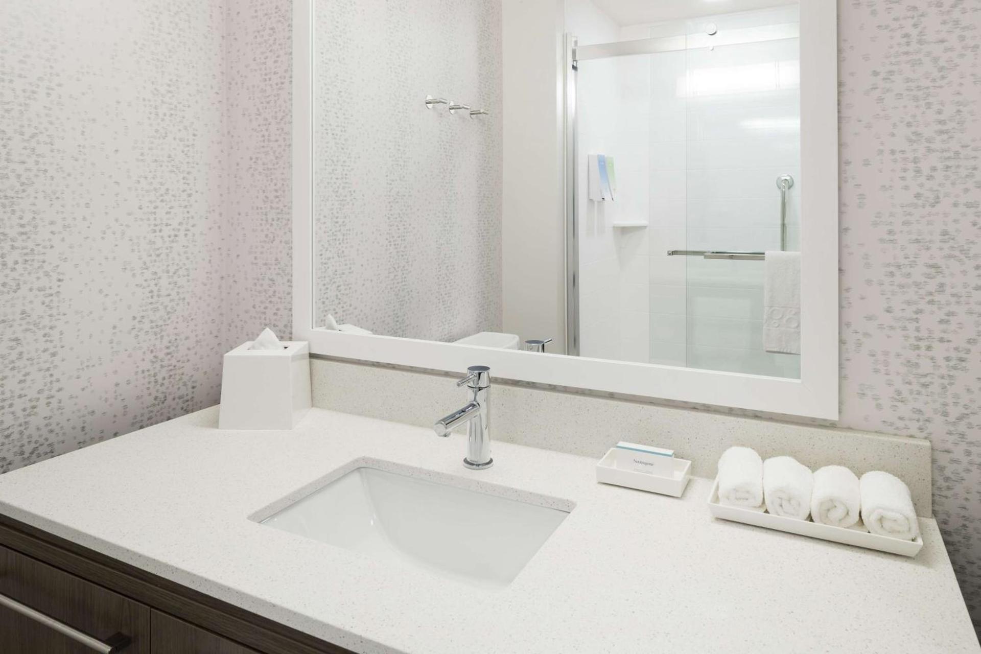 Home2 Suites By Hilton Orlando Airport photo 36