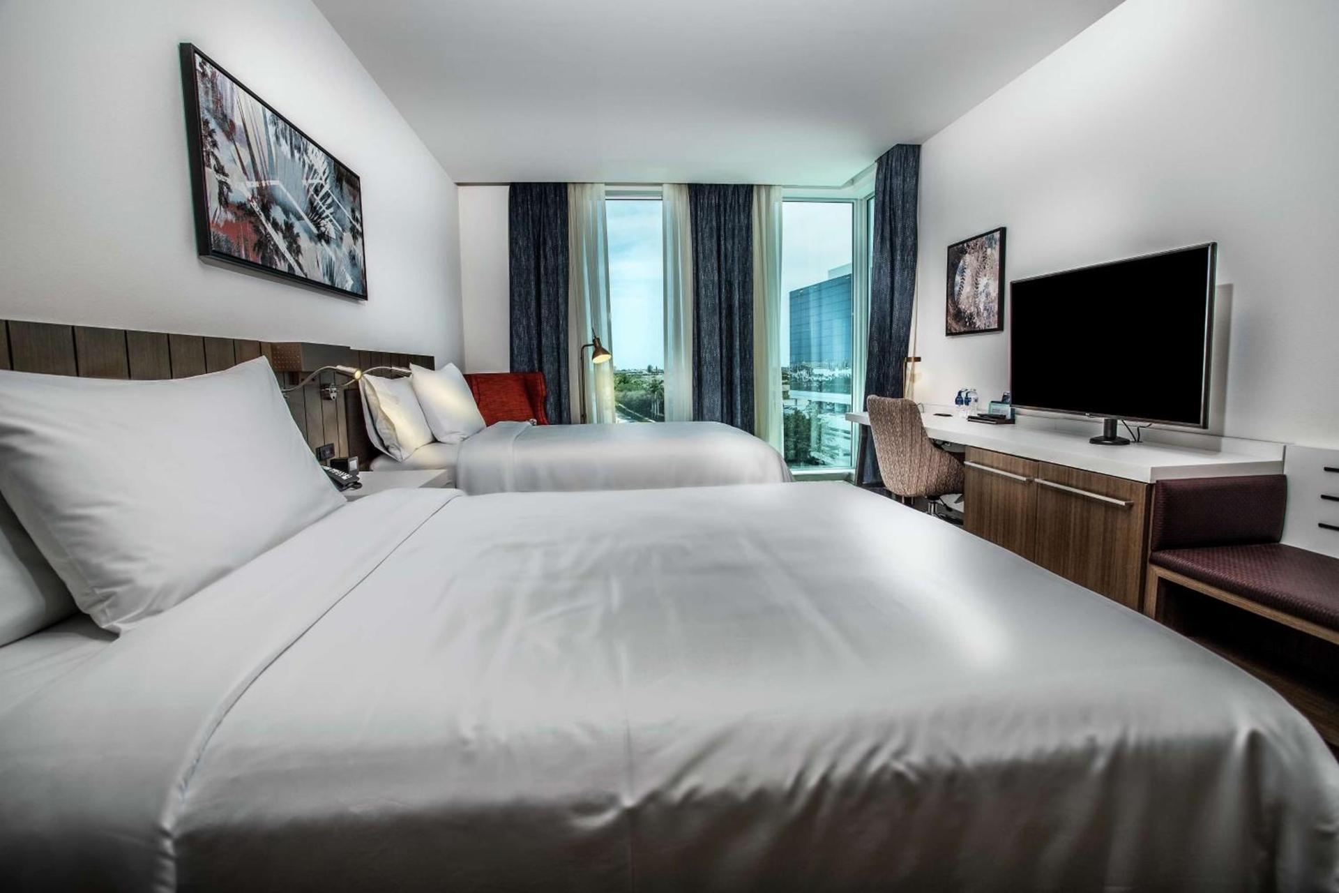 Hilton Garden Inn West Palm Beach I95 Outlets photo 15