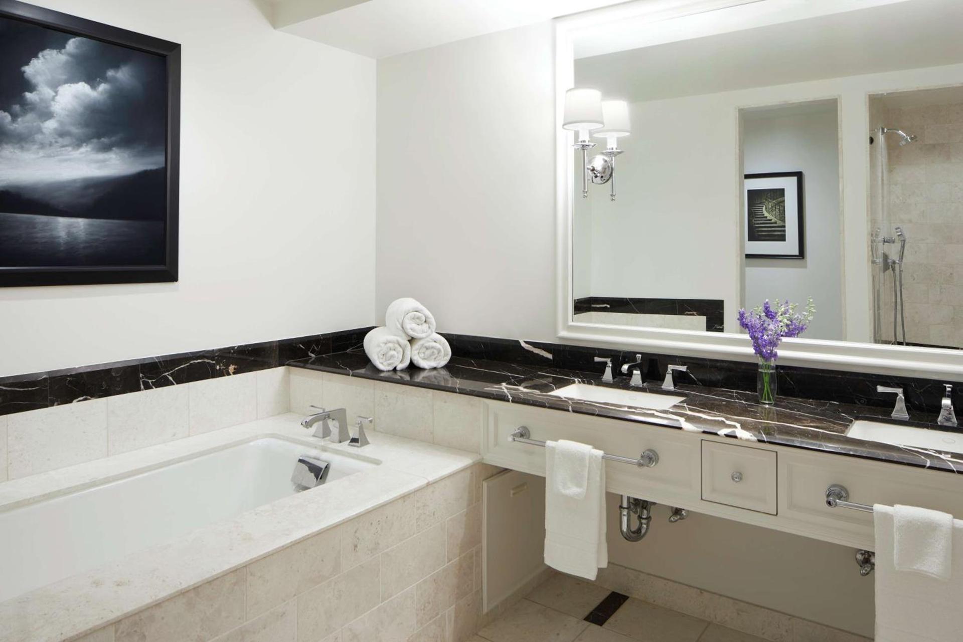 Waldorf Astoria Atlanta Buckhead photo 32