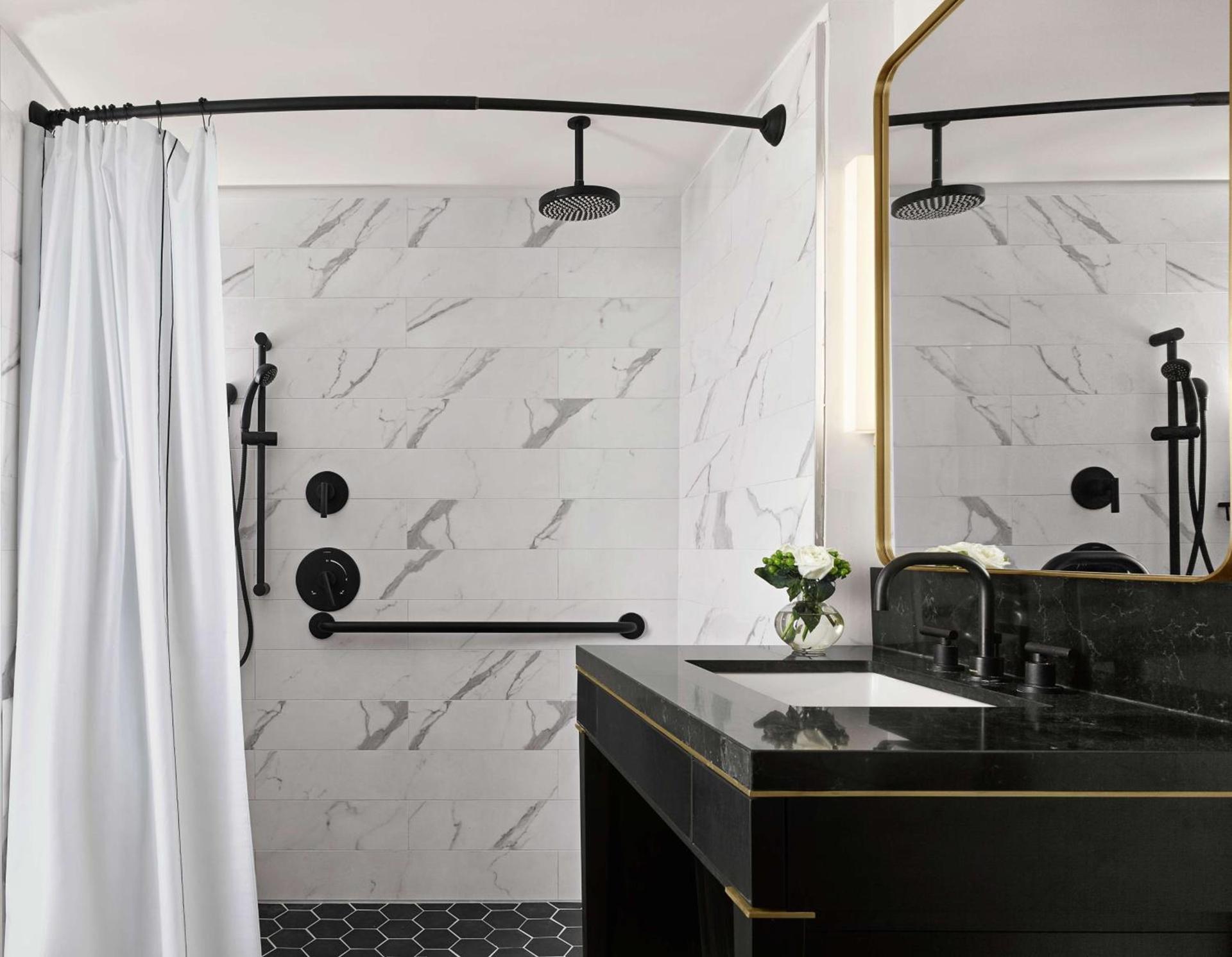 C. Baldwin, Curio Collection by Hilton photo 12