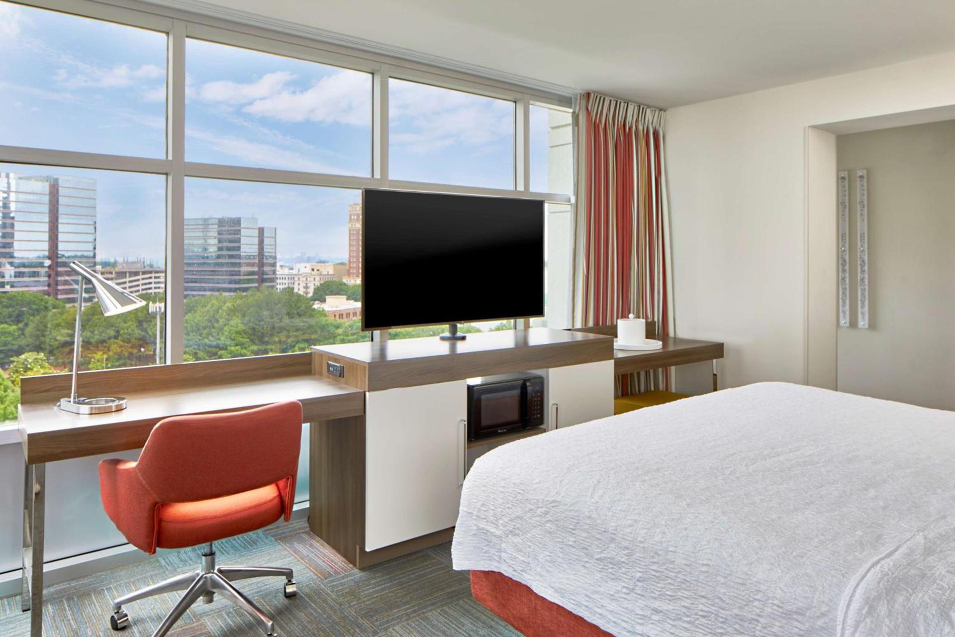 Hampton Inn & Suites Atlanta-Midtown, Ga photo 25