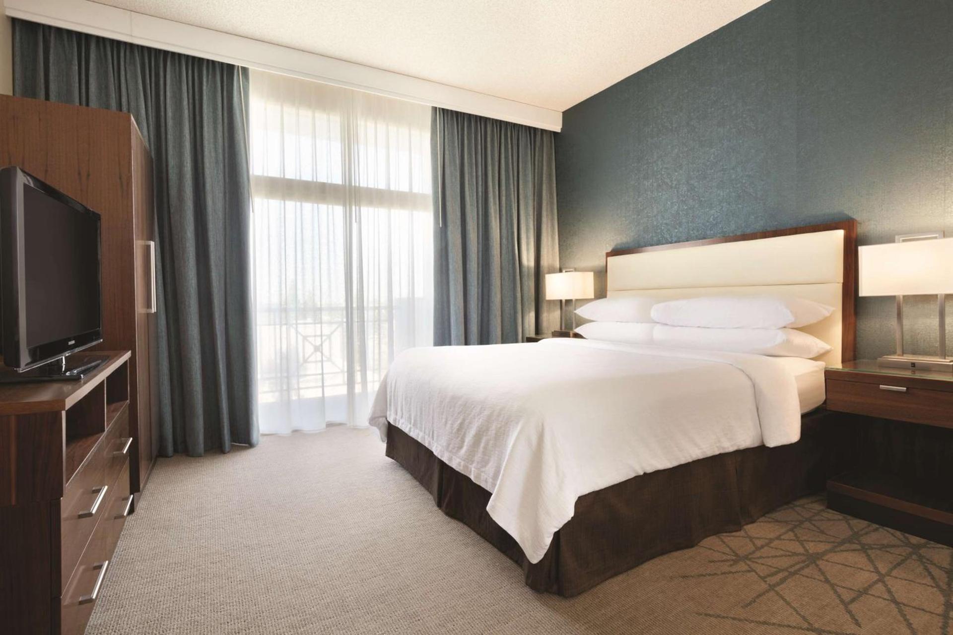 Embassy Suites by Hilton Brea - North Orange County photo 42