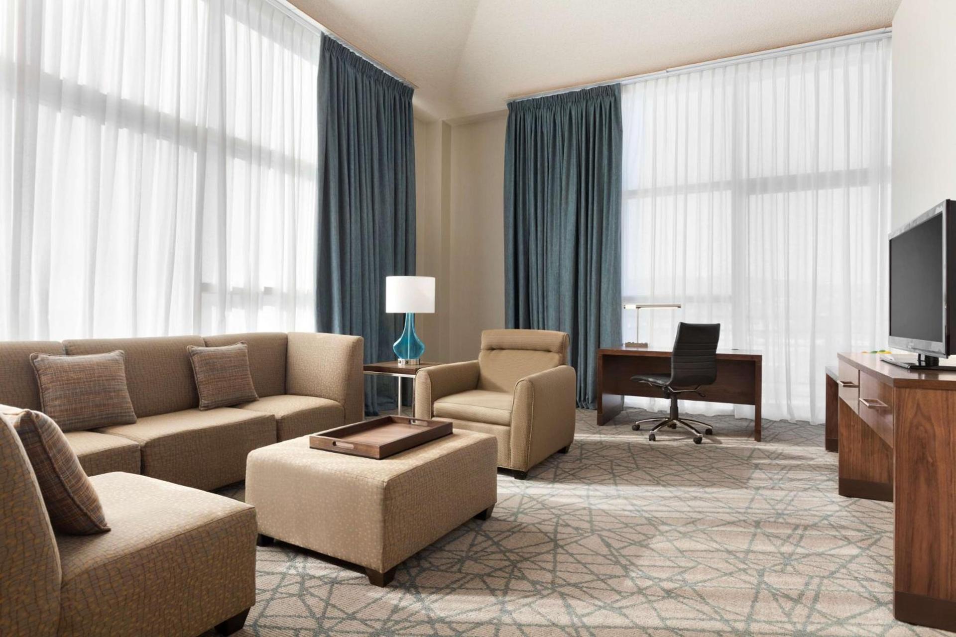 Embassy Suites by Hilton Brea - North Orange County photo 19