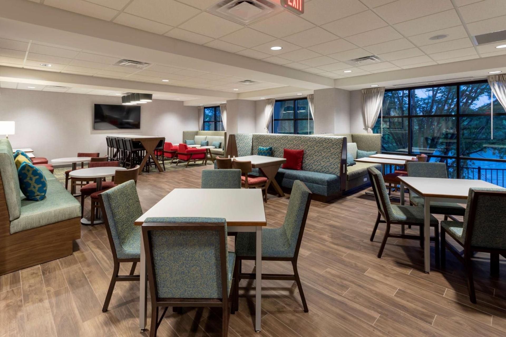 Hampton Inn Eden Prairie Minneapolis photo 6