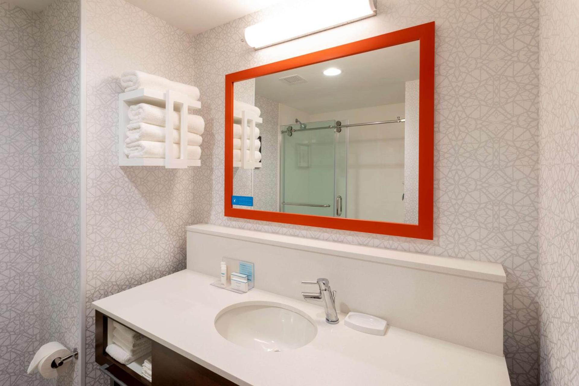 Hampton Inn Eden Prairie Minneapolis photo 12