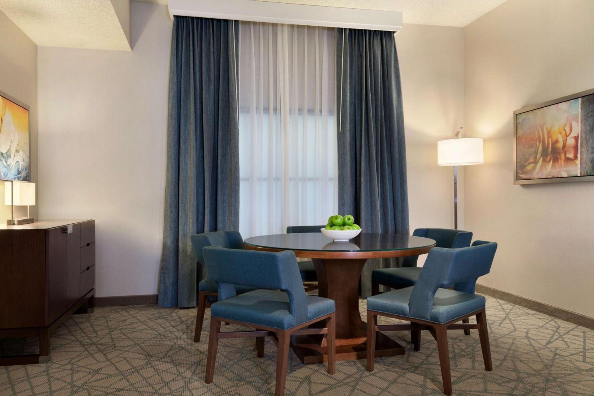 Embassy Suites by Hilton Brea - North Orange County photo 22