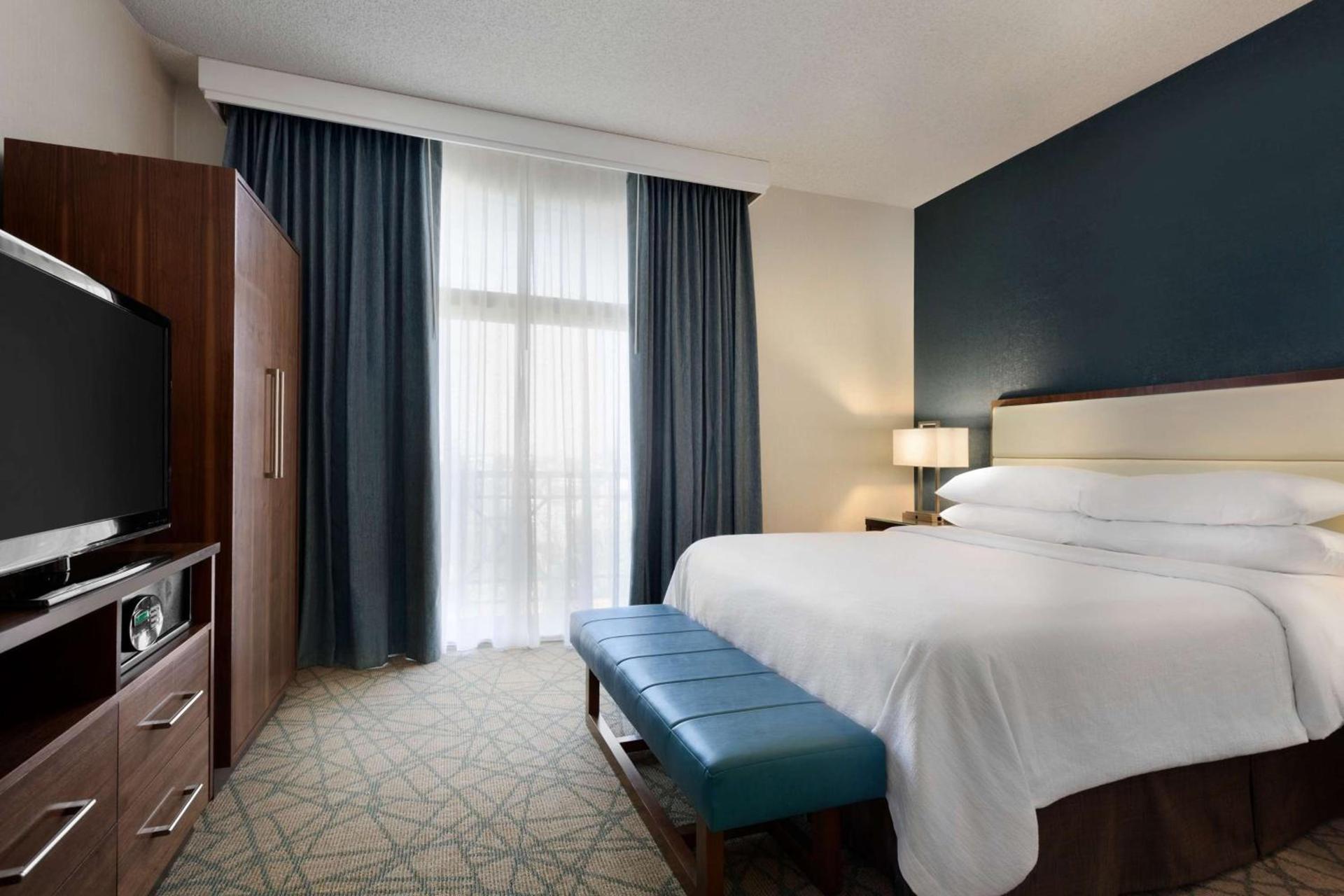 Embassy Suites by Hilton Brea - North Orange County photo 16