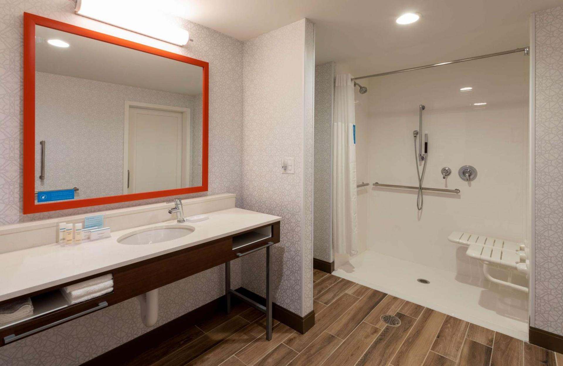 Hampton Inn Eden Prairie Minneapolis photo 23