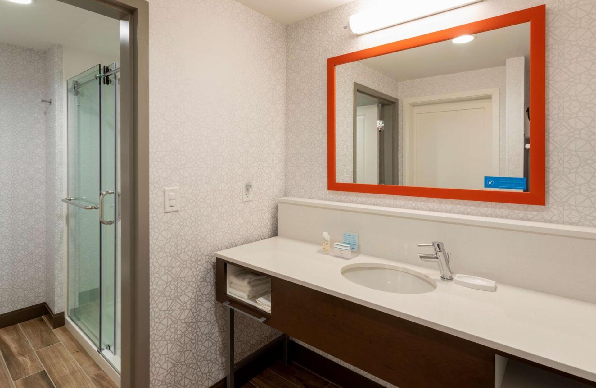 Hampton Inn Eden Prairie Minneapolis photo 25