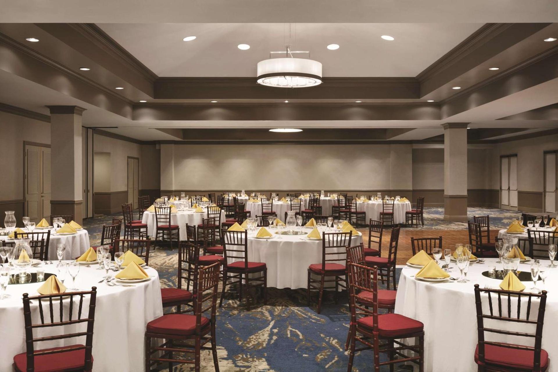 Embassy Suites by Hilton Brea - North Orange County photo 27