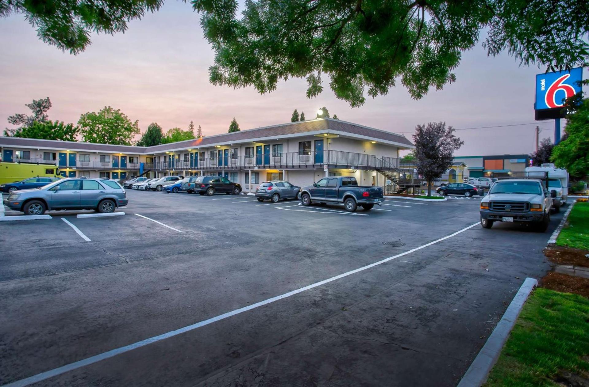 Motel 6-Salem, OR photo 3