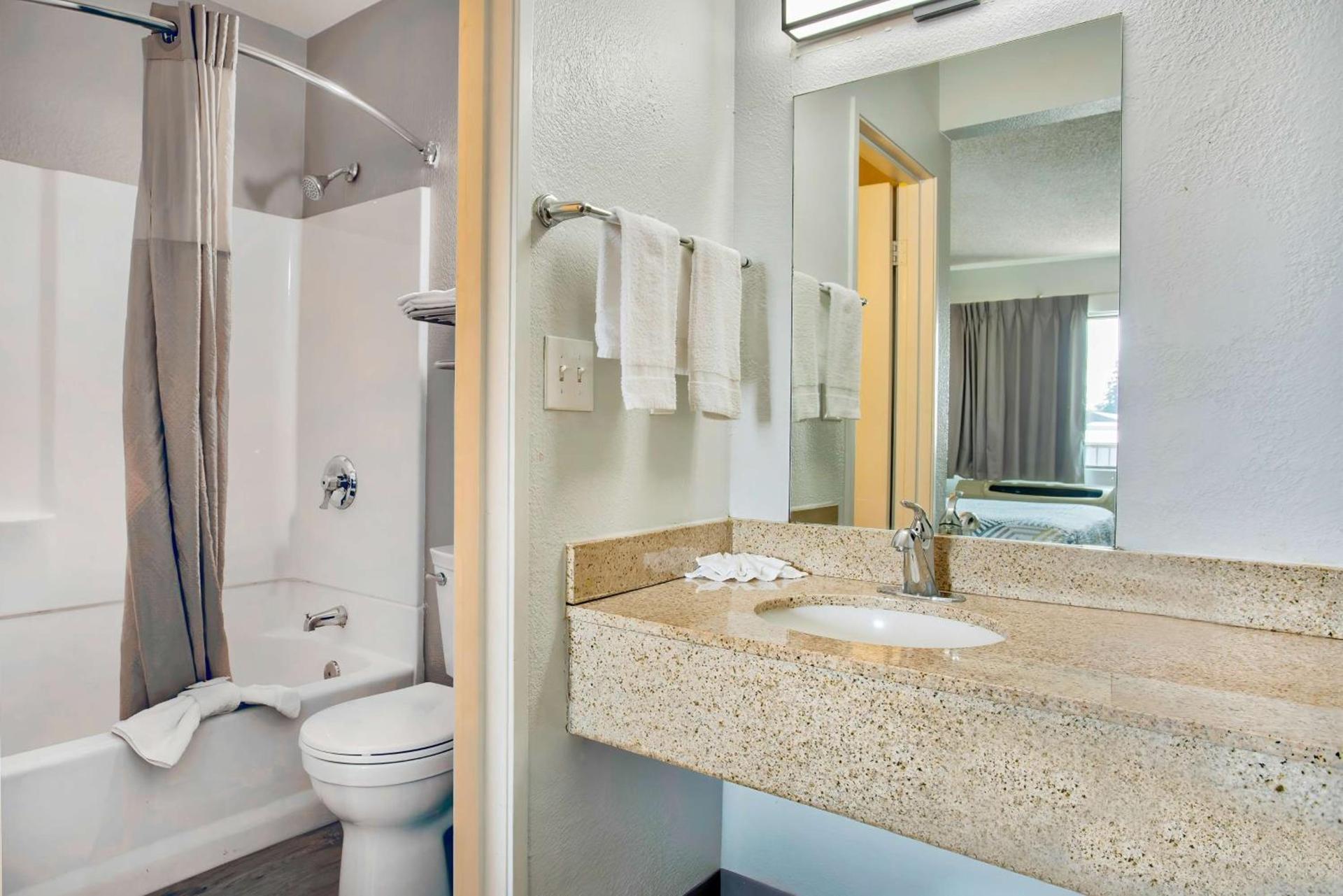 Motel 6-Salem, OR photo 10