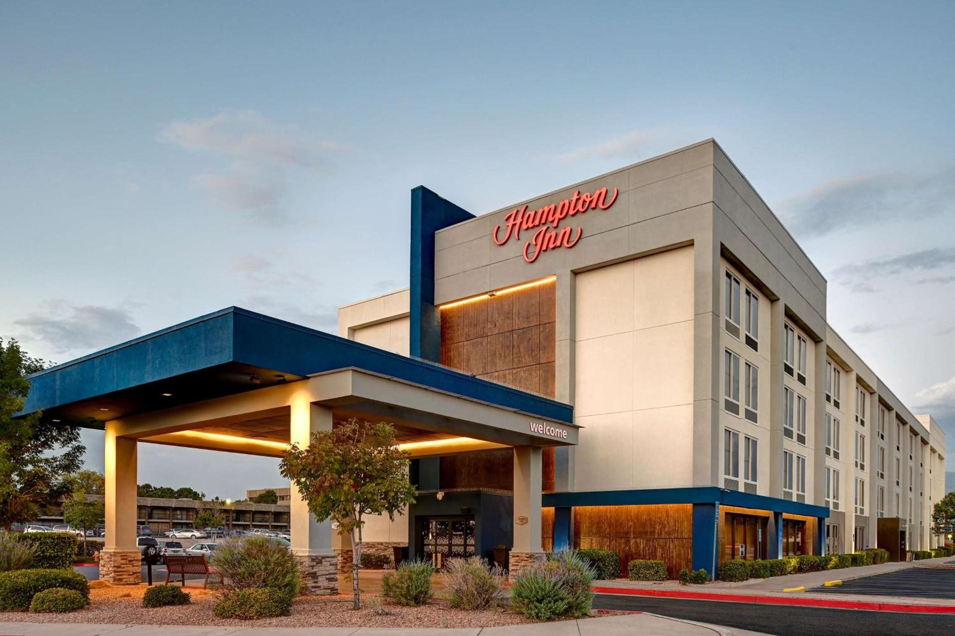 Hampton Inn Albuquerque - University/Midtown photo 4