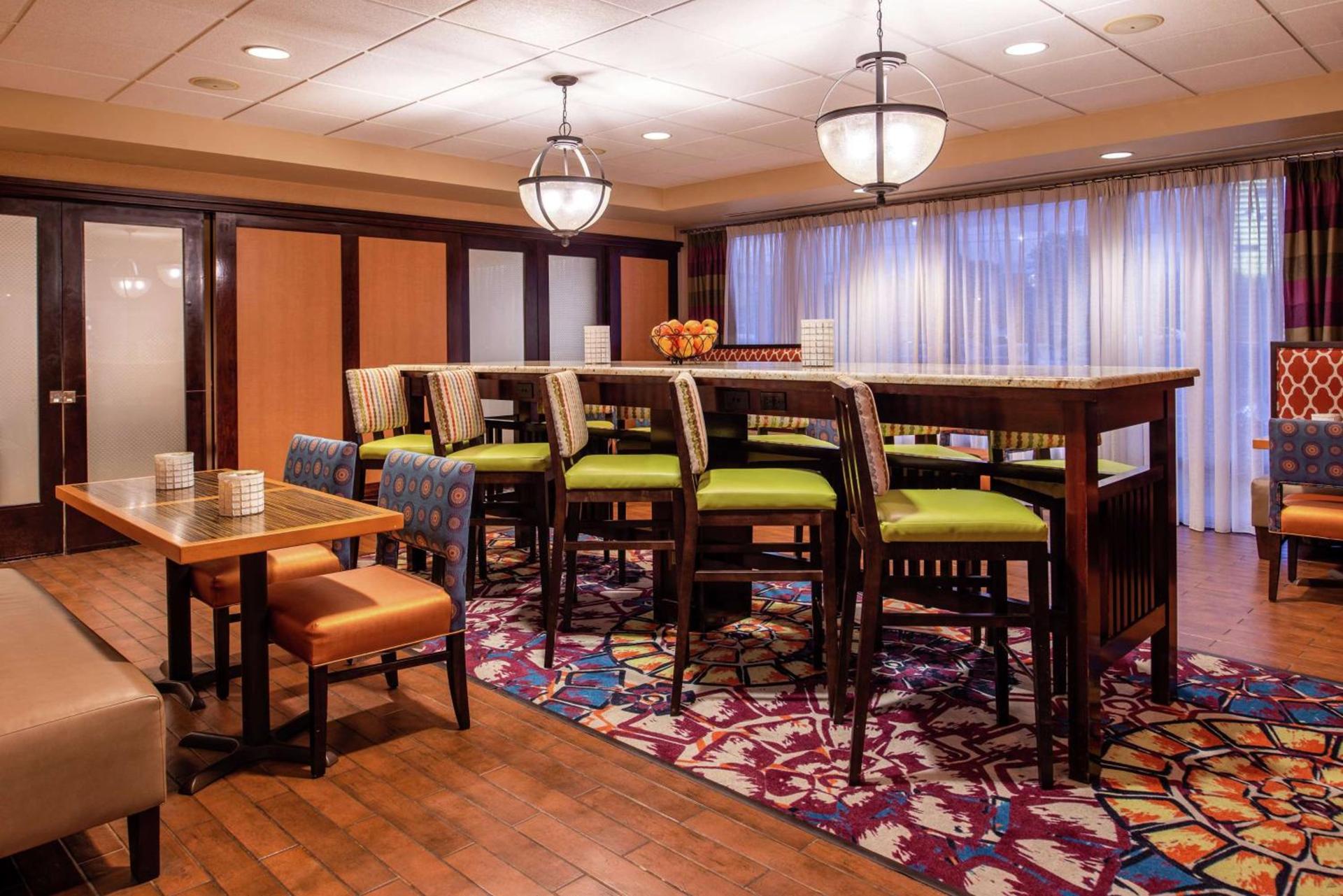 Hampton Inn Albuquerque - University/Midtown photo 18