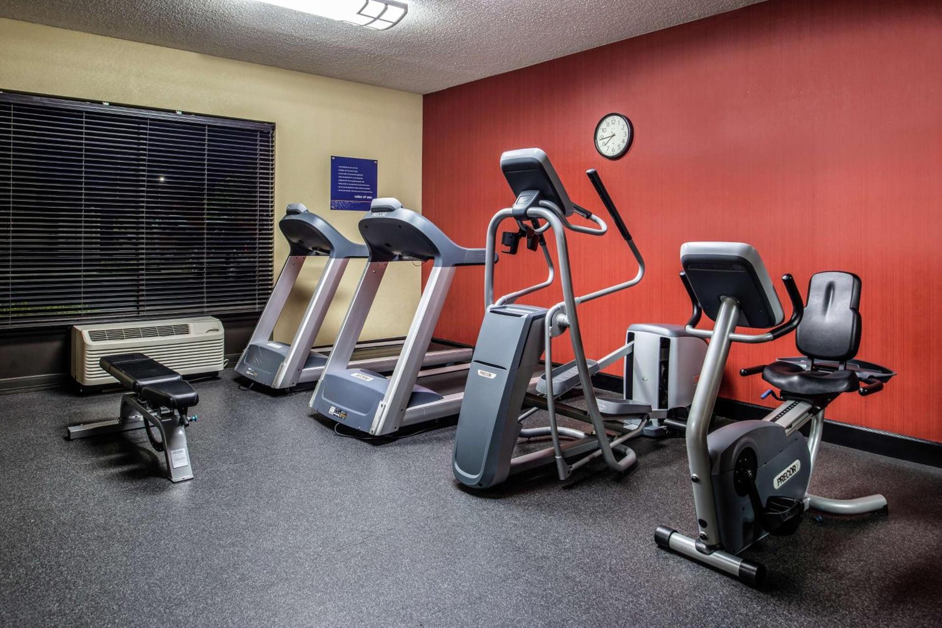 Hampton Inn Albuquerque - University/Midtown photo 25