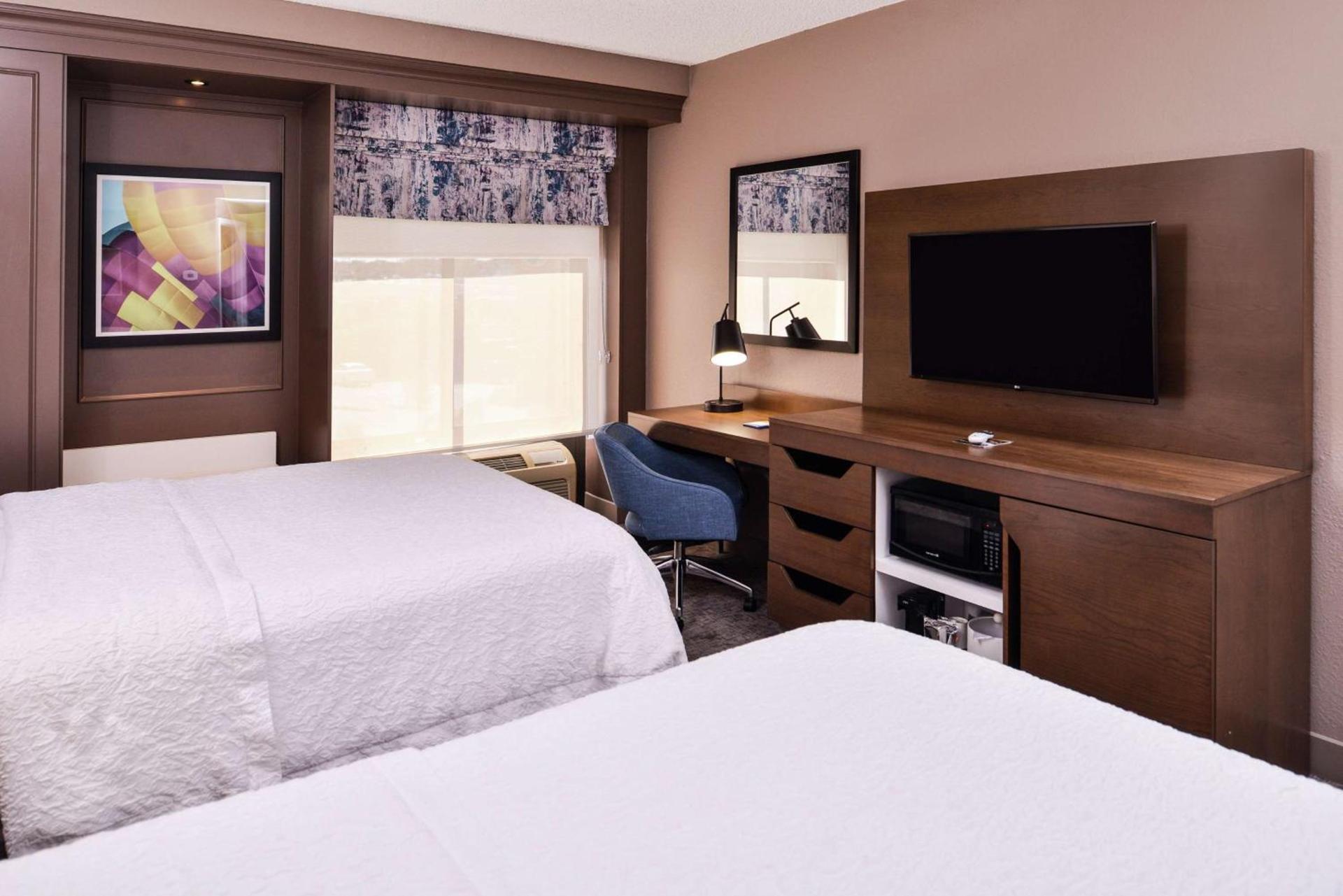 Hampton Inn Albuquerque - University/Midtown photo 29