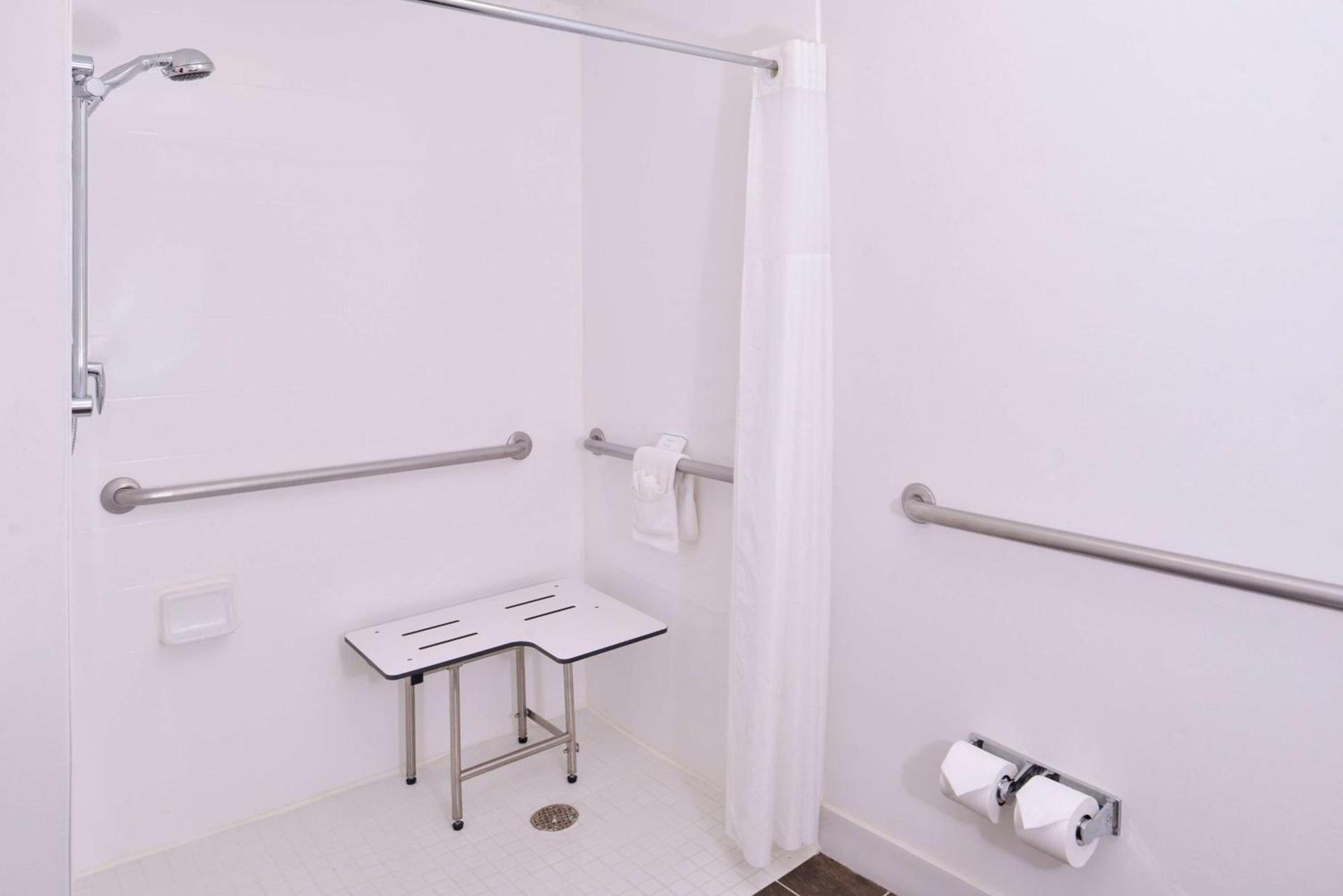 Hampton Inn Albuquerque - University/Midtown photo 52