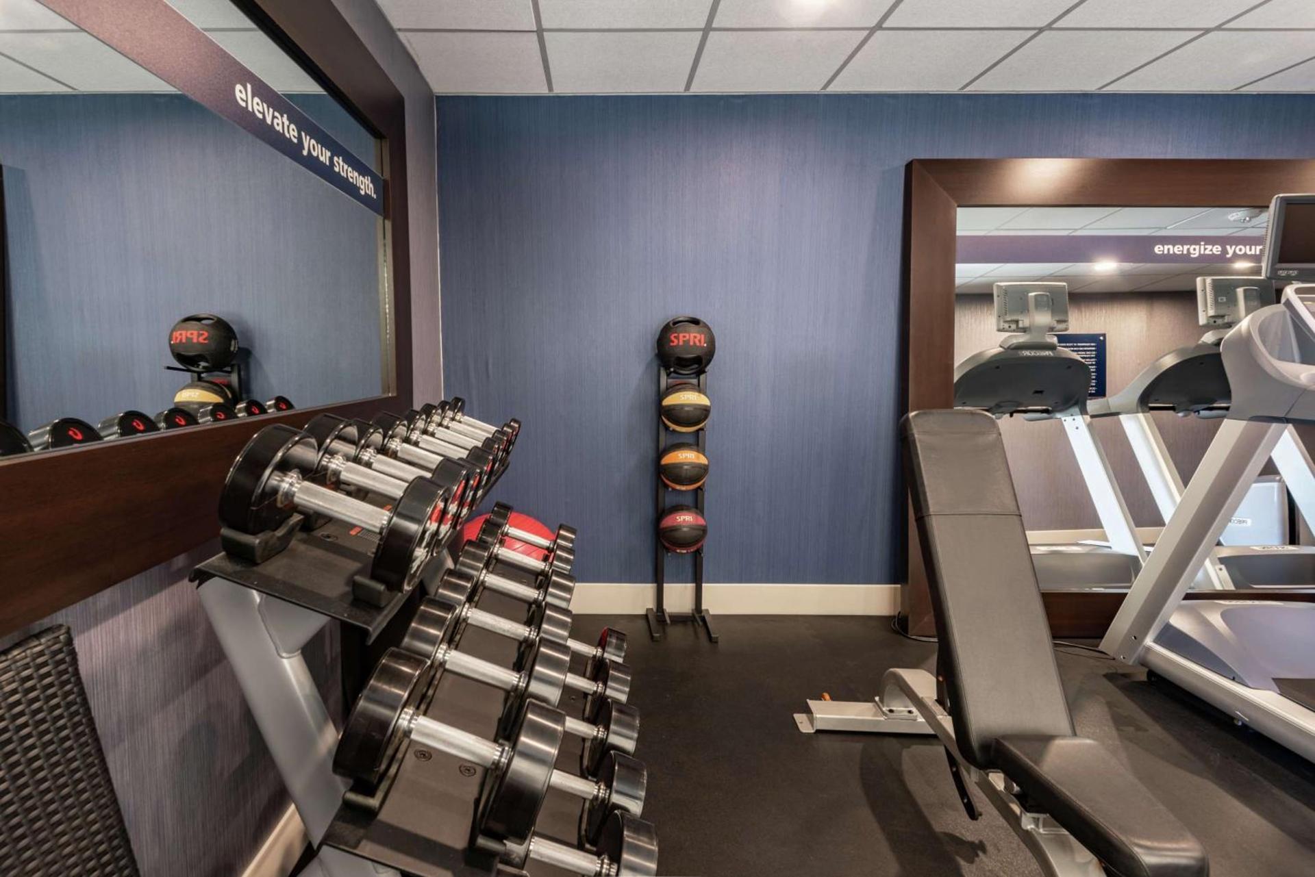 Hampton Inn Waco North photo 15
