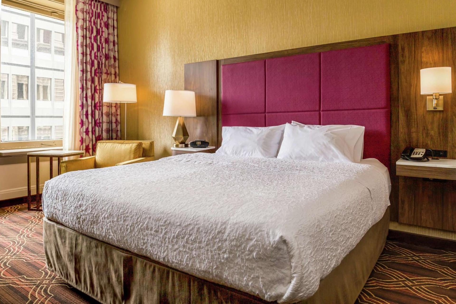 Hampton Inn Majestic Chicago Theatre District photo 17