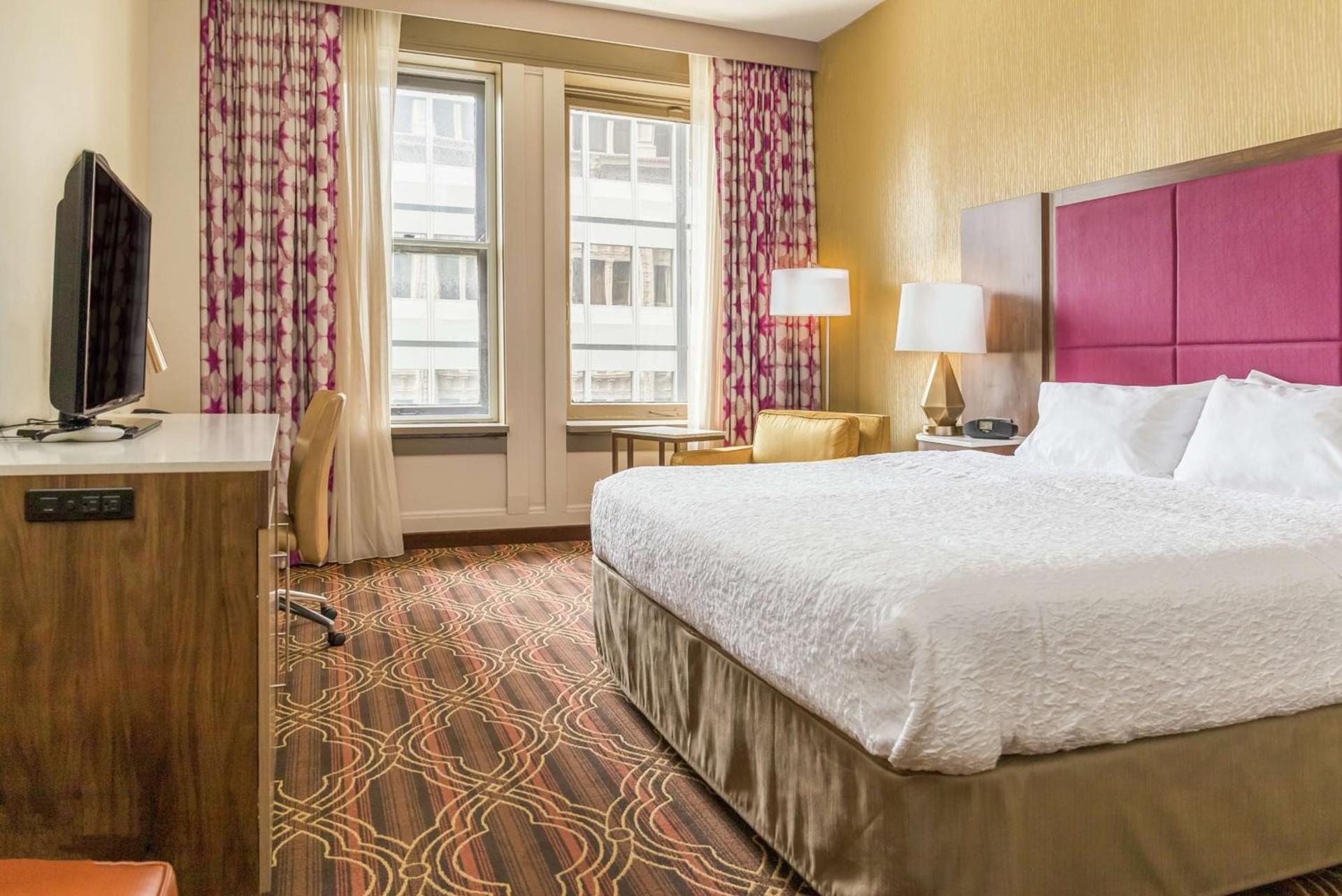 Hampton Inn Majestic Chicago Theatre District photo 32